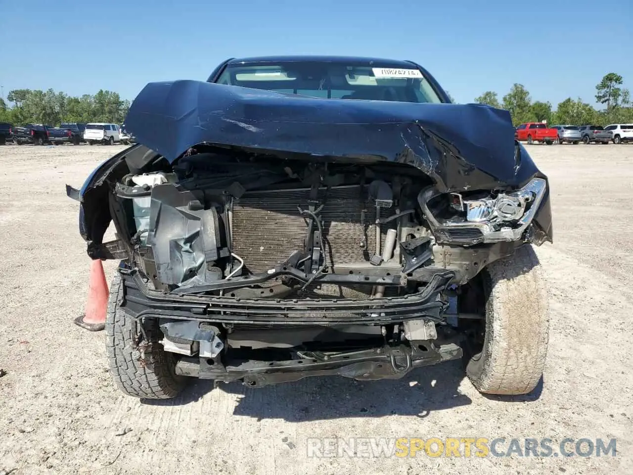 5 Photograph of a damaged car 5TFAX5GN1LX171575 TOYOTA TACOMA 2020