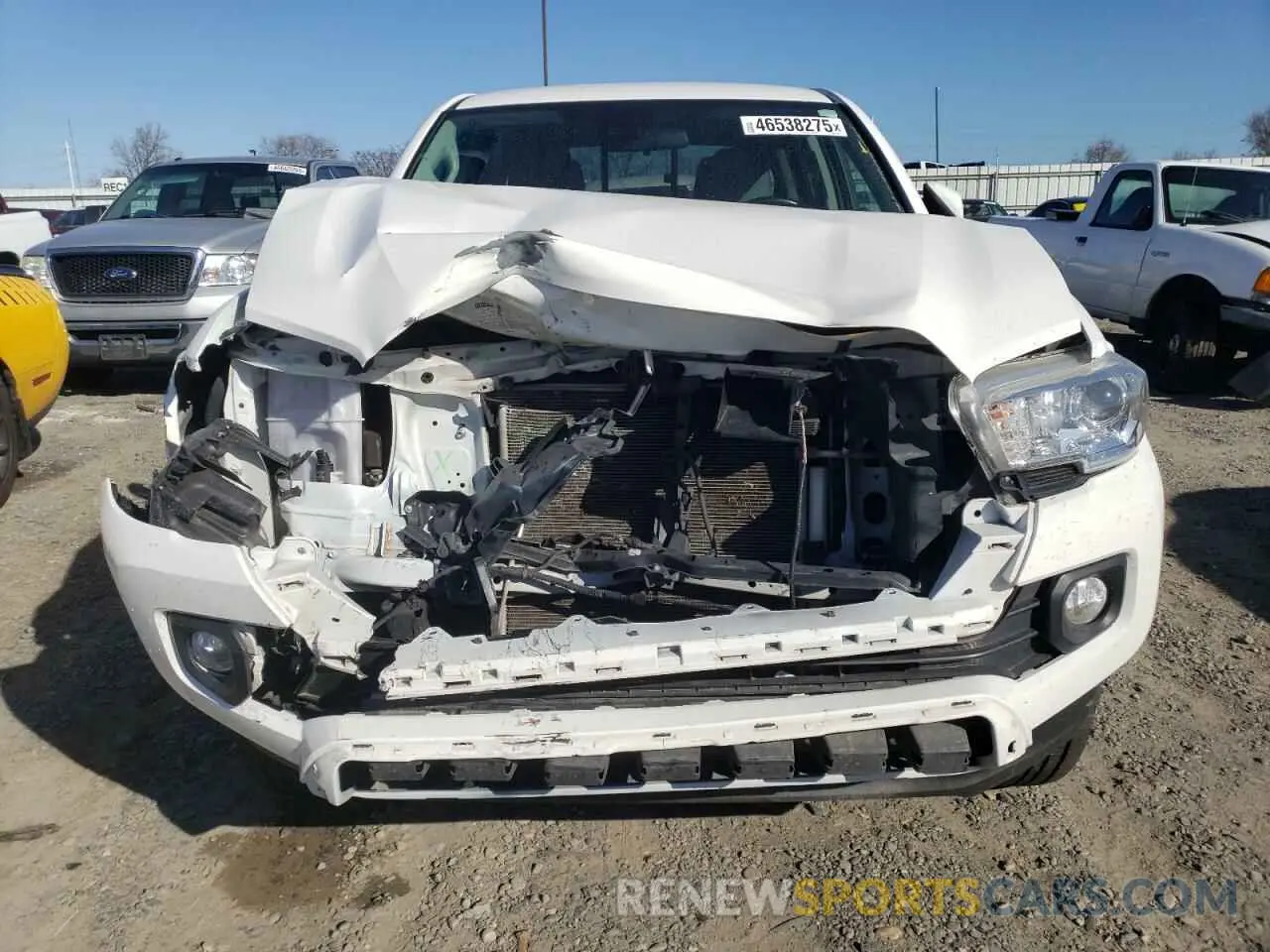 5 Photograph of a damaged car 5TFAX5GN2LX175618 TOYOTA TACOMA 2020