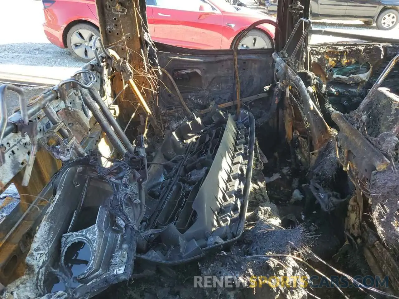 10 Photograph of a damaged car 5TFAX5GN2LX185985 TOYOTA TACOMA 2020