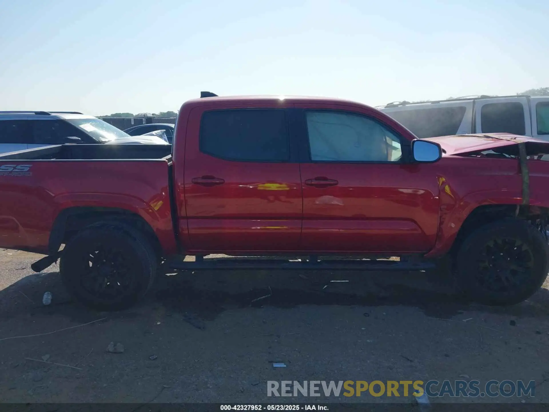 14 Photograph of a damaged car 5TFAX5GN5LX168257 TOYOTA TACOMA 2020