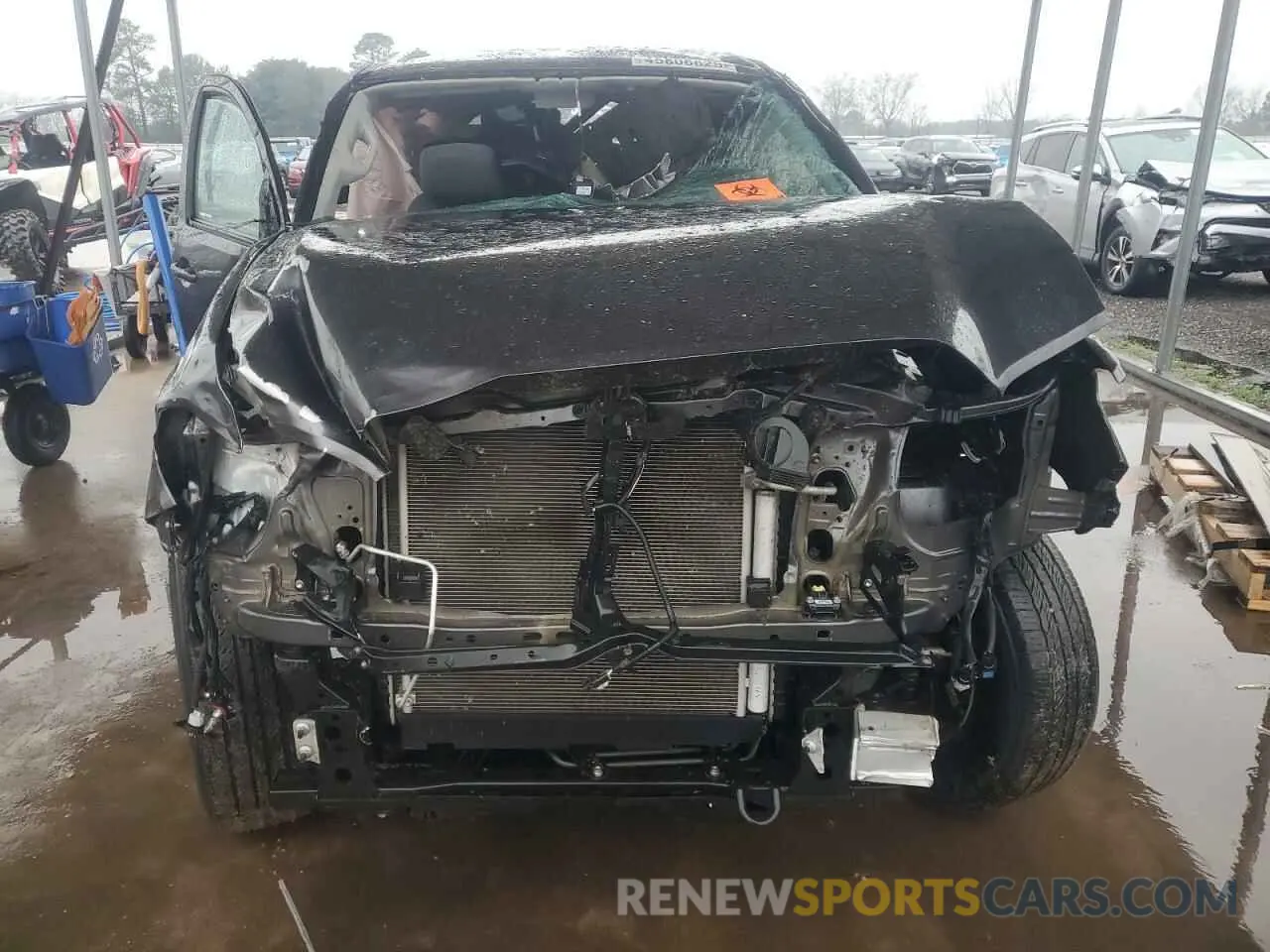5 Photograph of a damaged car 5TFAX5GNXLX180503 TOYOTA TACOMA 2020