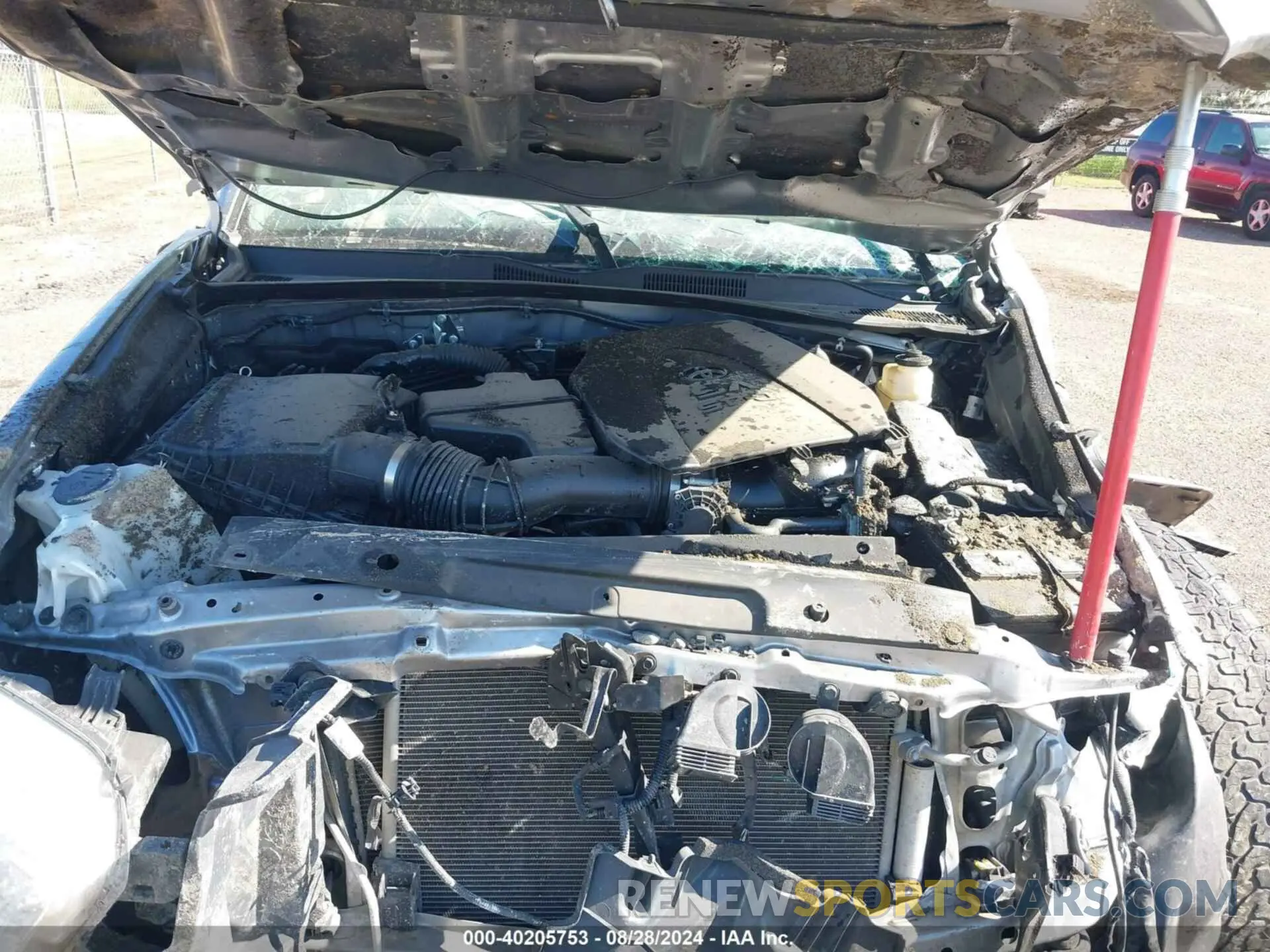 10 Photograph of a damaged car 5TFAZ5CN2LX093971 TOYOTA TACOMA 2020