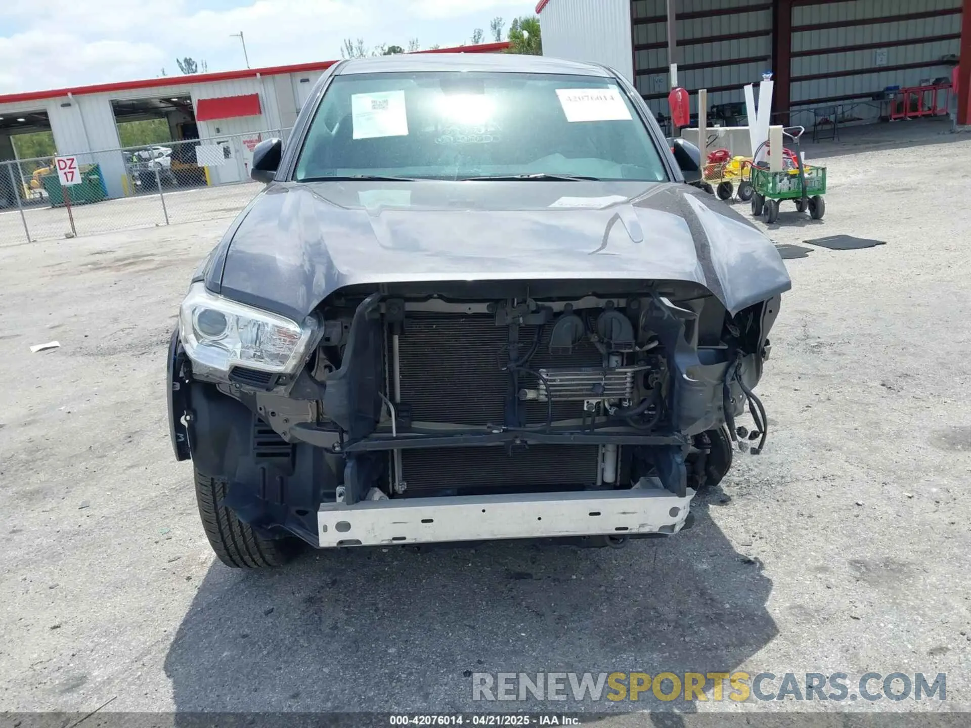 13 Photograph of a damaged car 5TFAZ5CN4LX091283 TOYOTA TACOMA 2020