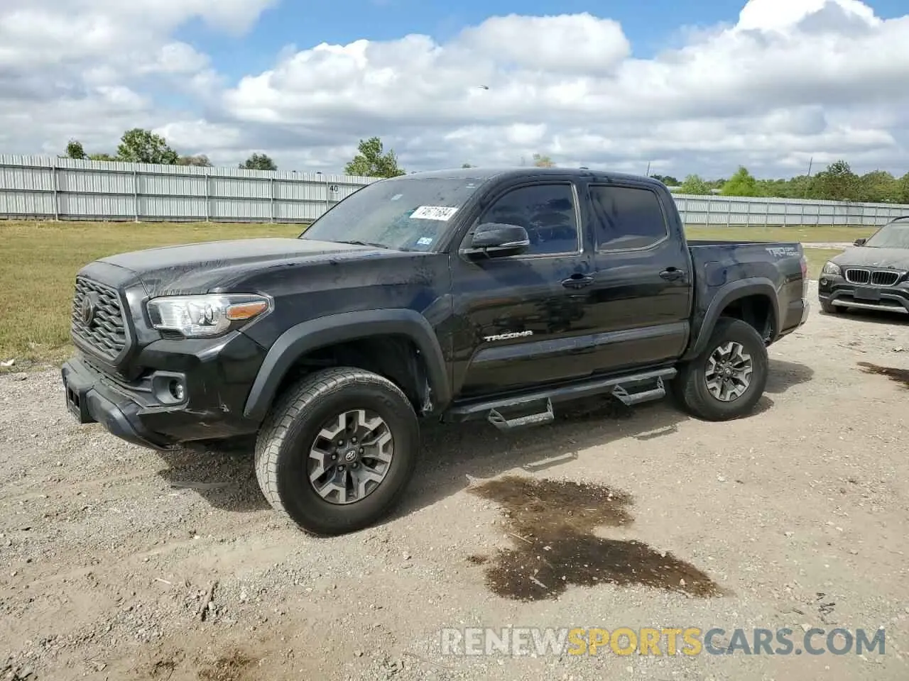 1 Photograph of a damaged car 5TFAZ5CN9LX092123 TOYOTA TACOMA 2020