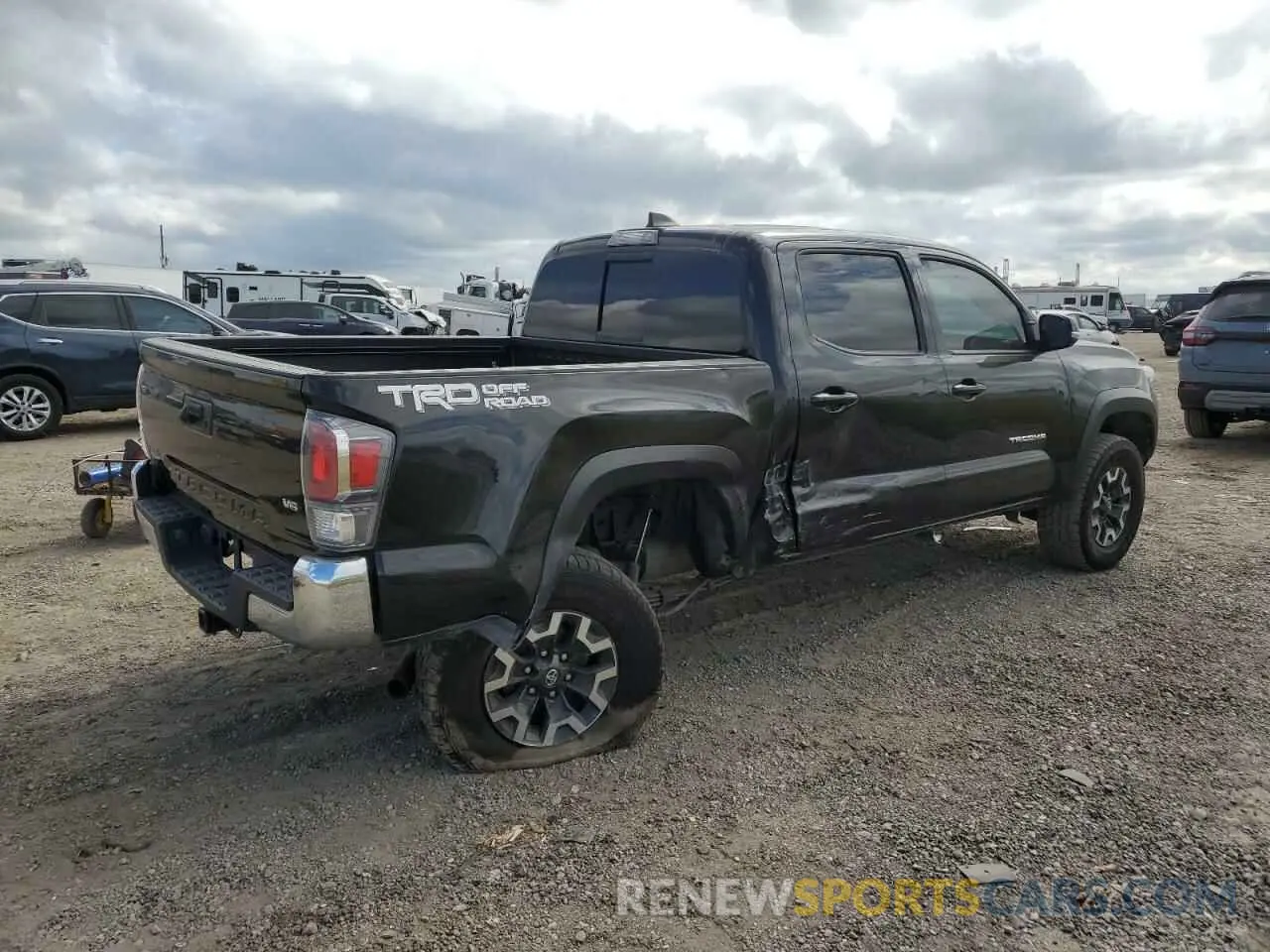 3 Photograph of a damaged car 5TFAZ5CN9LX092123 TOYOTA TACOMA 2020
