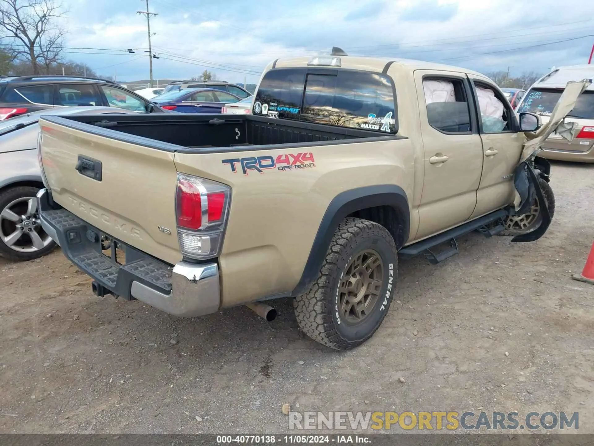 4 Photograph of a damaged car 5TFCZ5AN1LX226456 TOYOTA TACOMA 2020