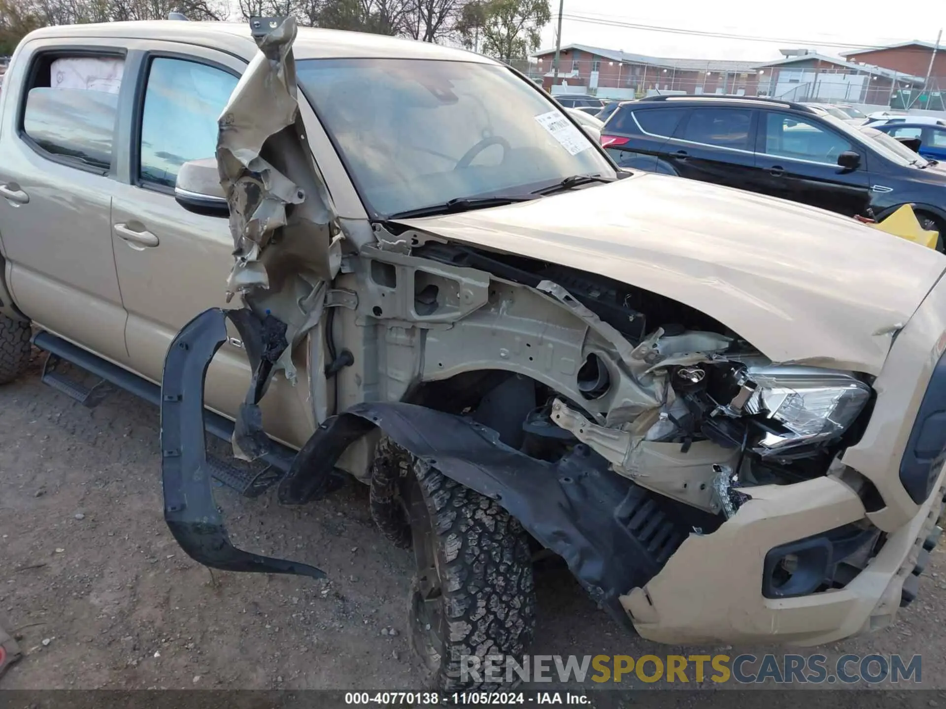 6 Photograph of a damaged car 5TFCZ5AN1LX226456 TOYOTA TACOMA 2020