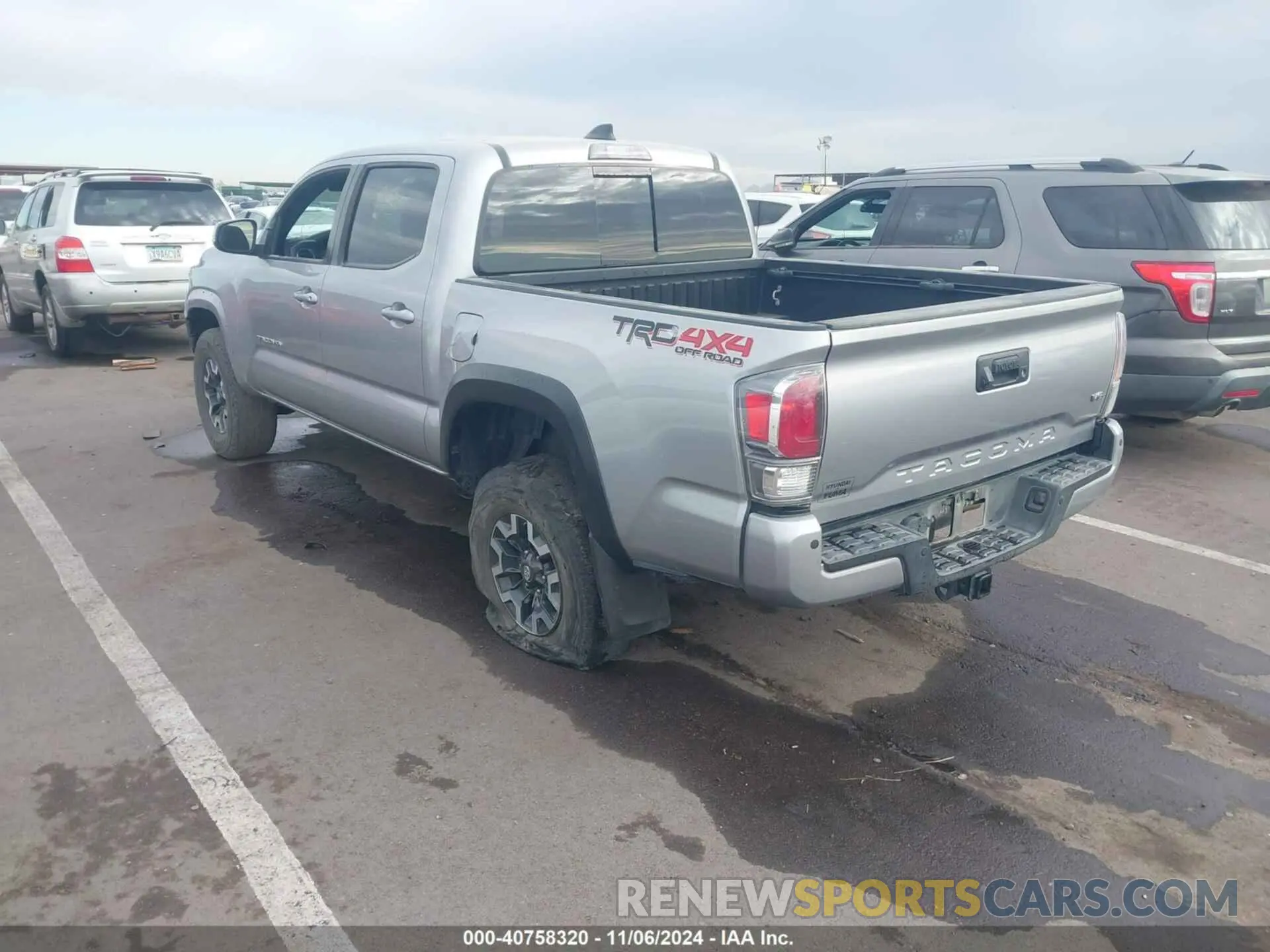 3 Photograph of a damaged car 5TFCZ5AN1LX240678 TOYOTA TACOMA 2020
