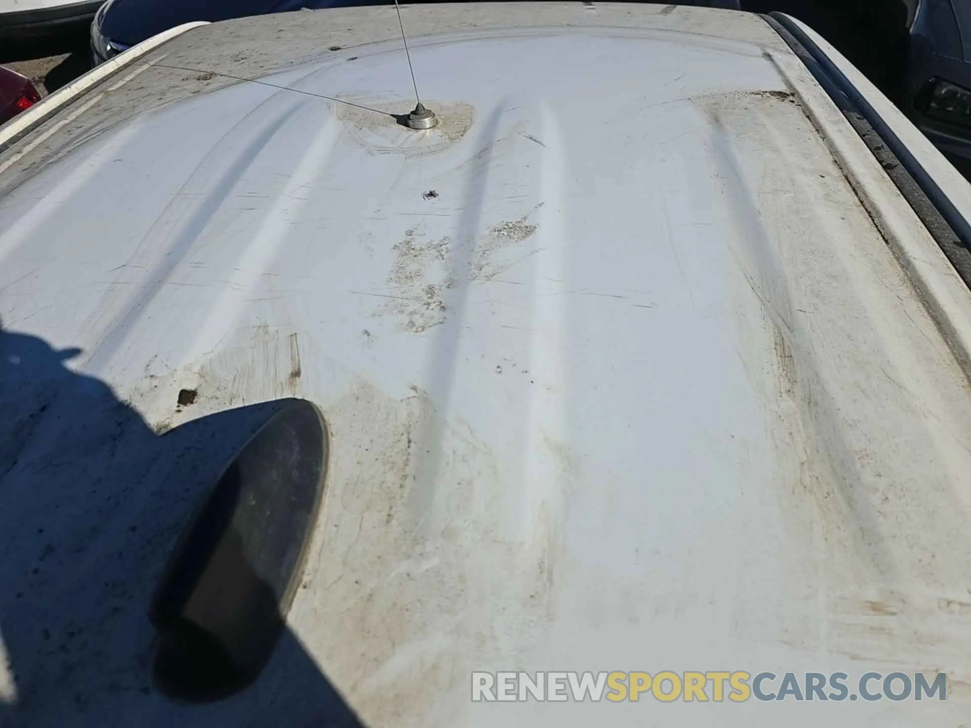 33 Photograph of a damaged car 5TFCZ5AN2LX223341 TOYOTA TACOMA 2020