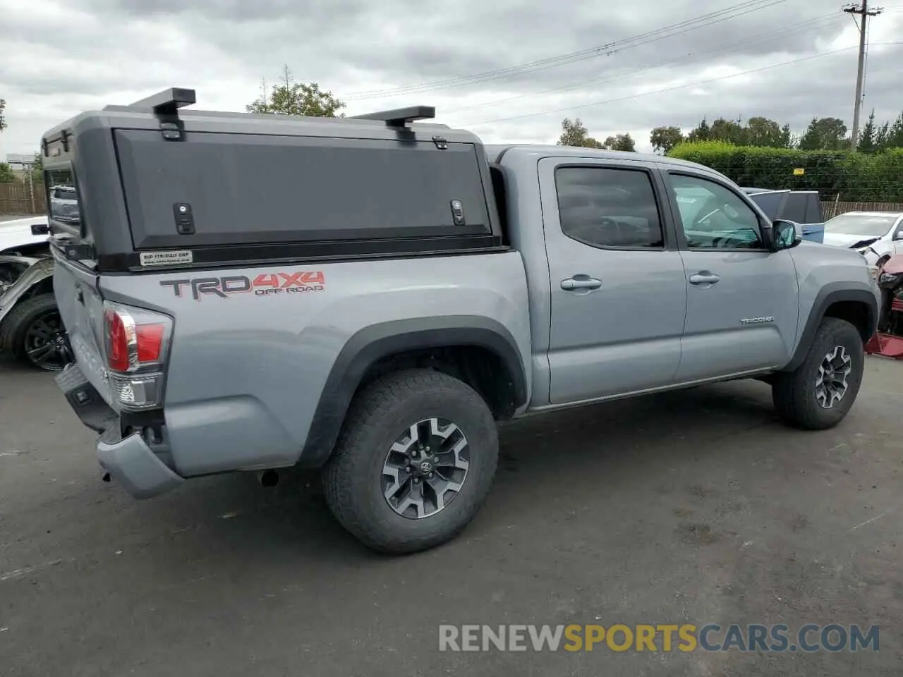 3 Photograph of a damaged car 5TFCZ5AN2LX237322 TOYOTA TACOMA 2020