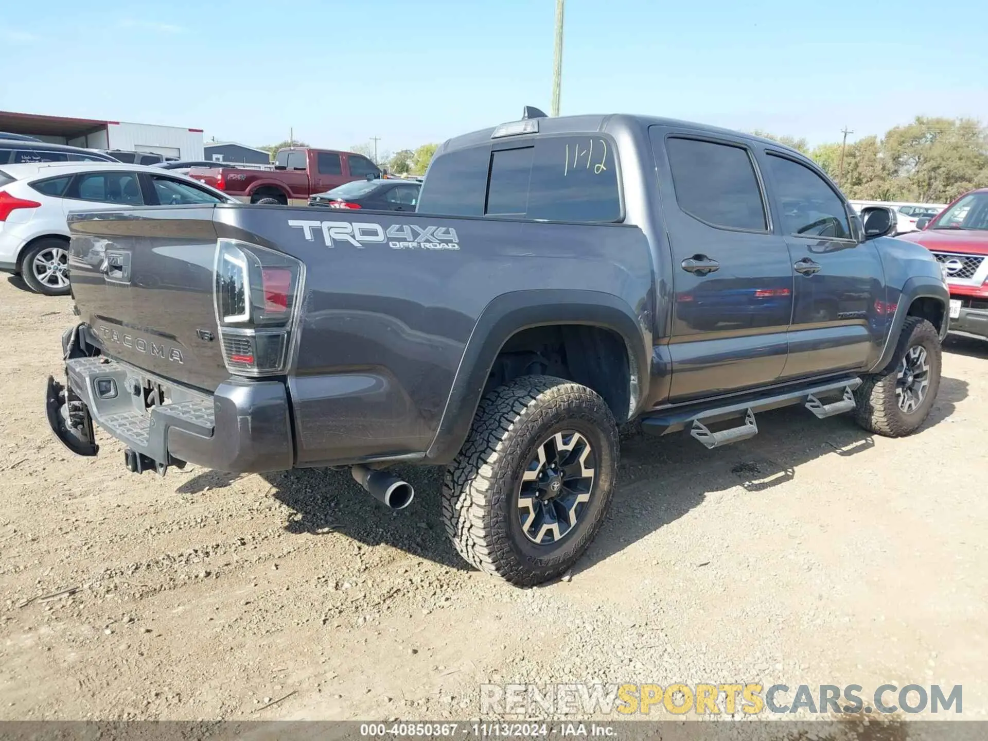 4 Photograph of a damaged car 5TFCZ5AN2LX239488 TOYOTA TACOMA 2020