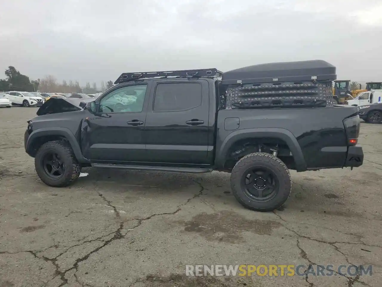 2 Photograph of a damaged car 5TFCZ5AN3LX224157 TOYOTA TACOMA 2020