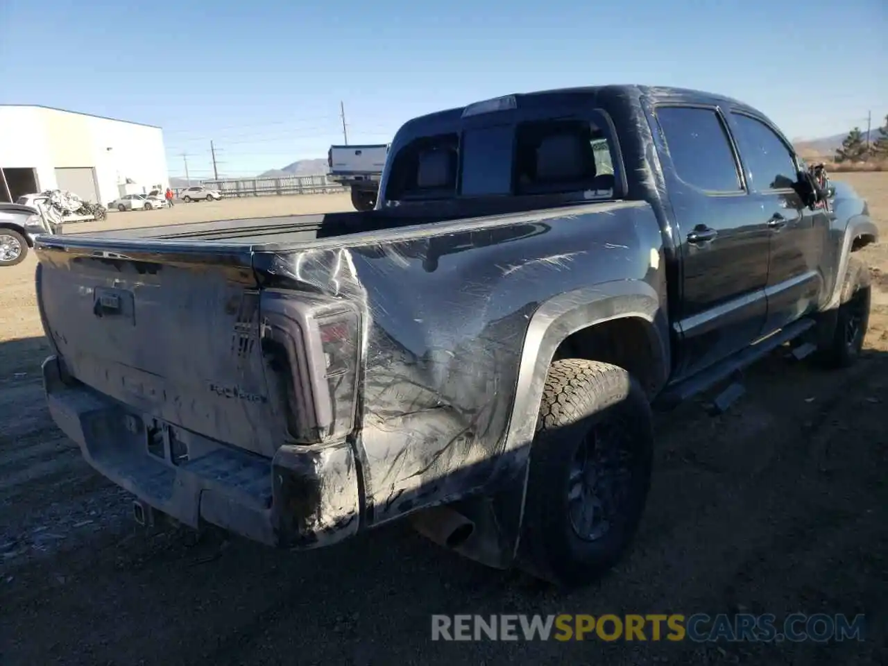 4 Photograph of a damaged car 5TFCZ5AN4LX221462 TOYOTA TACOMA 2020