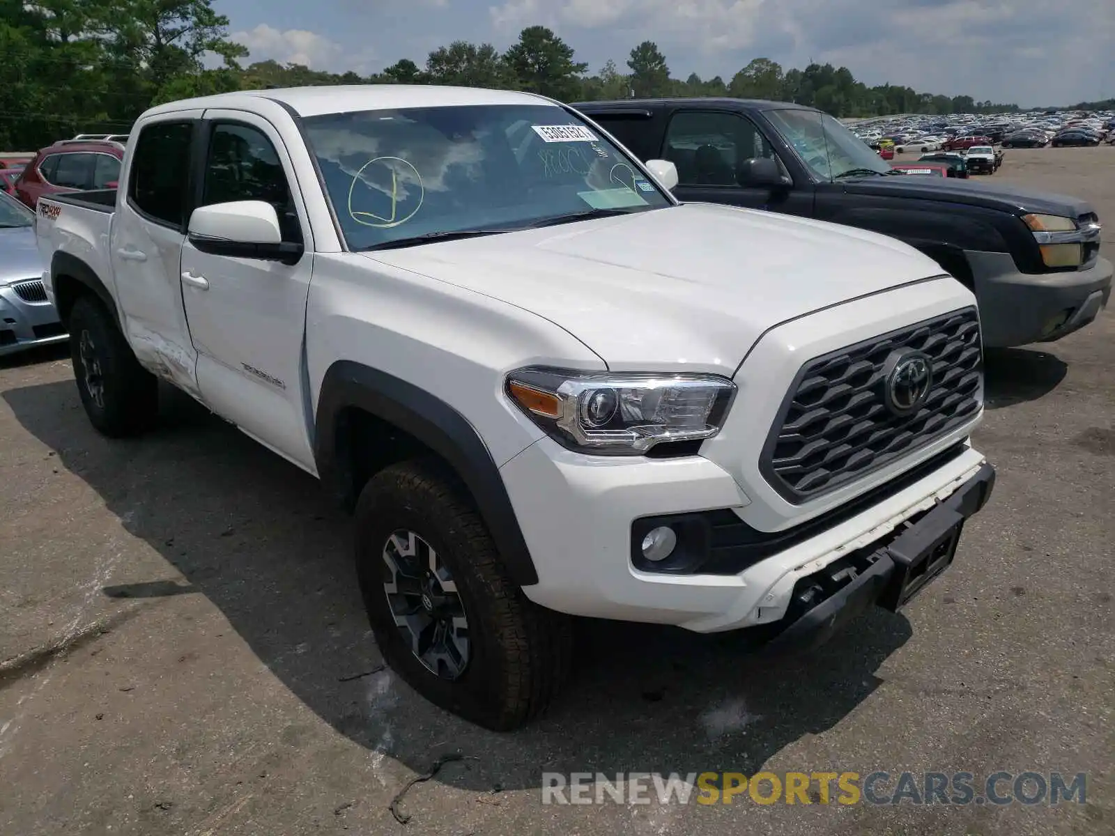 1 Photograph of a damaged car 5TFCZ5AN4LX231117 TOYOTA TACOMA 2020