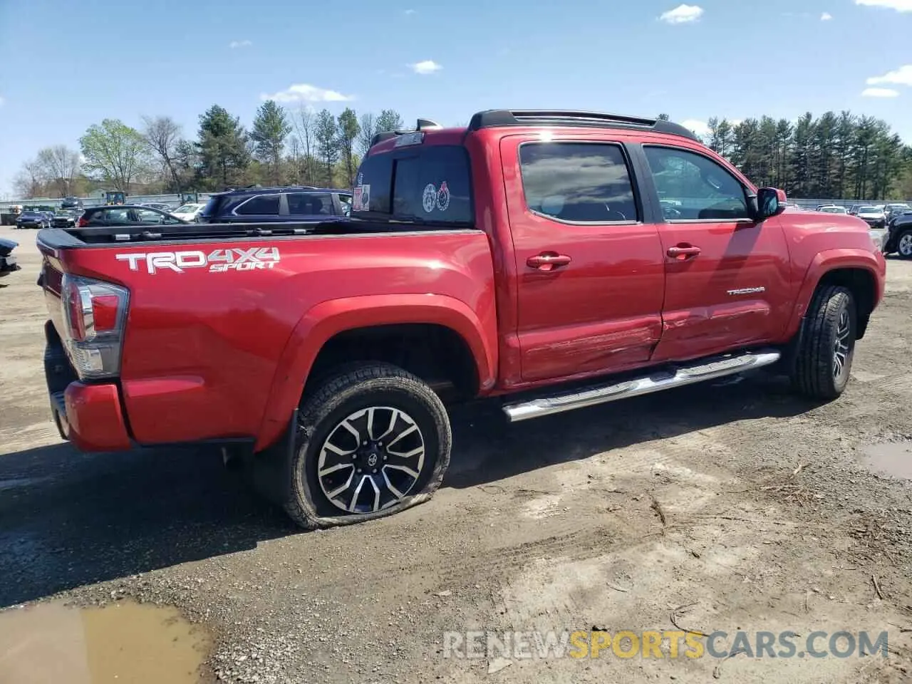 3 Photograph of a damaged car 5TFCZ5AN4LX231599 TOYOTA TACOMA 2020