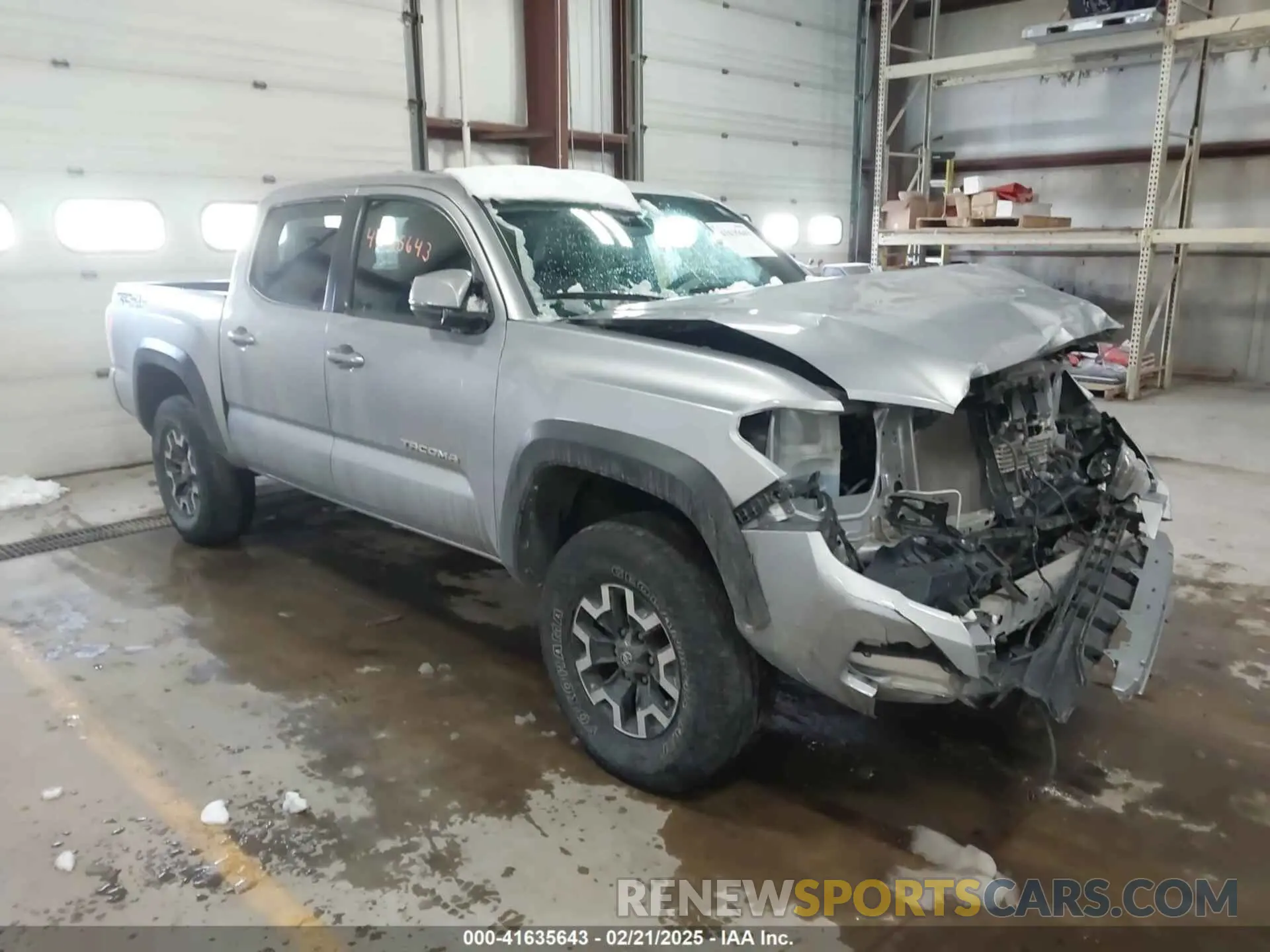1 Photograph of a damaged car 5TFCZ5AN5LX214827 TOYOTA TACOMA 2020