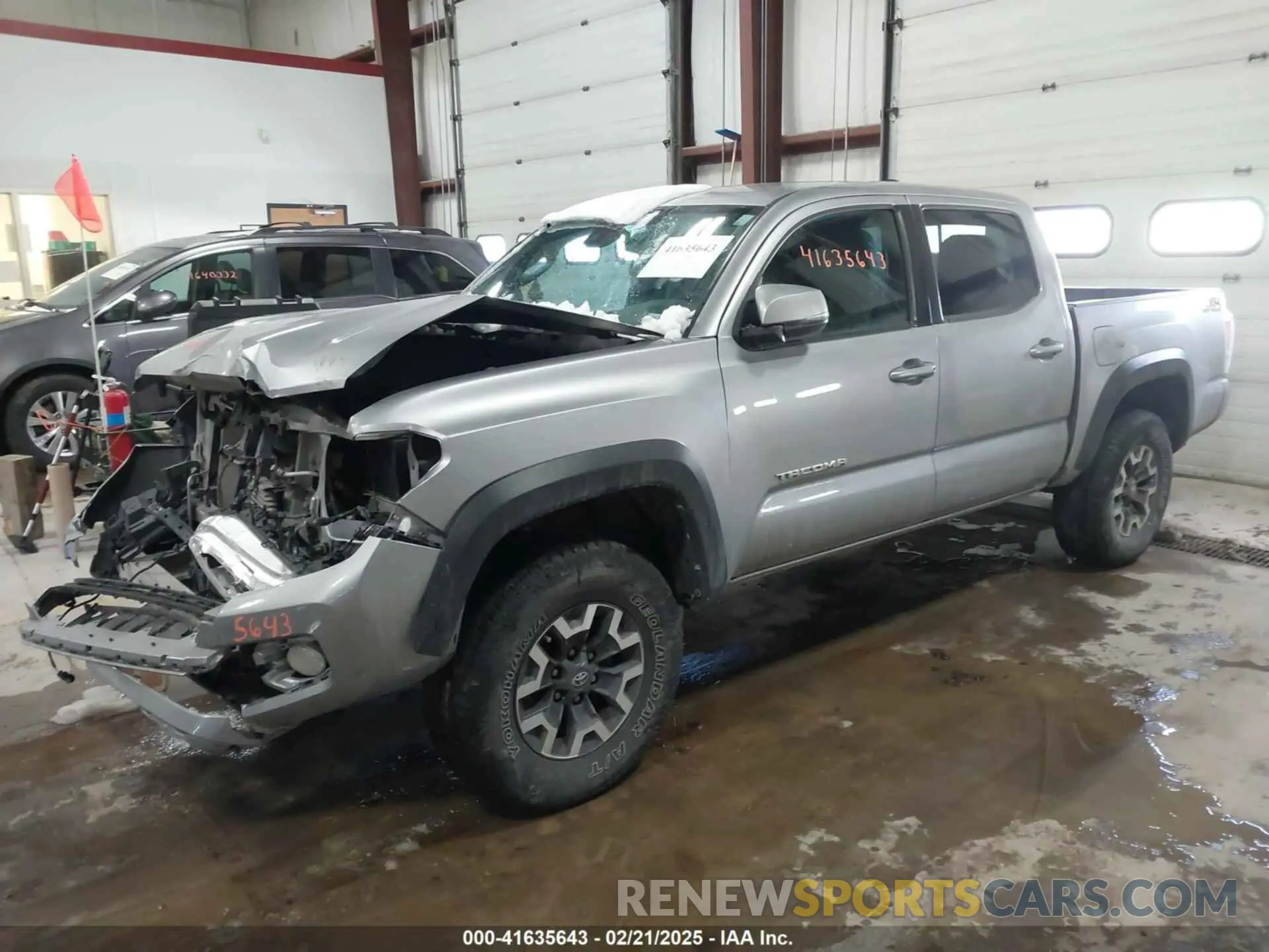 2 Photograph of a damaged car 5TFCZ5AN5LX214827 TOYOTA TACOMA 2020
