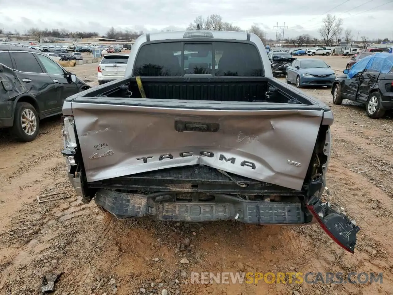6 Photograph of a damaged car 5TFCZ5AN5LX237766 TOYOTA TACOMA 2020