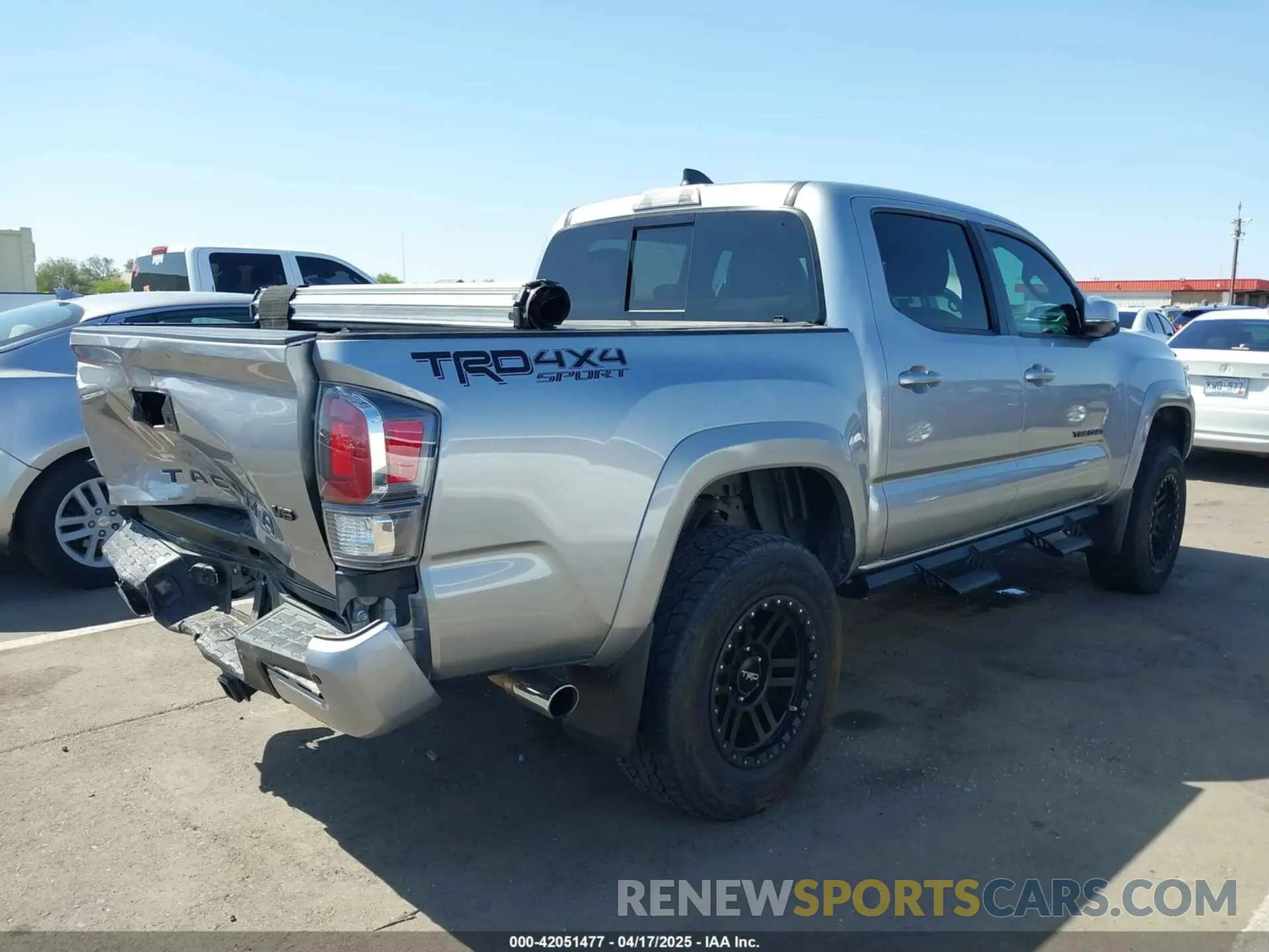 4 Photograph of a damaged car 5TFCZ5AN6LX214206 TOYOTA TACOMA 2020