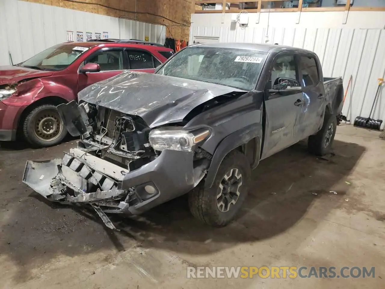 1 Photograph of a damaged car 5TFCZ5AN7LX231807 TOYOTA TACOMA 2020