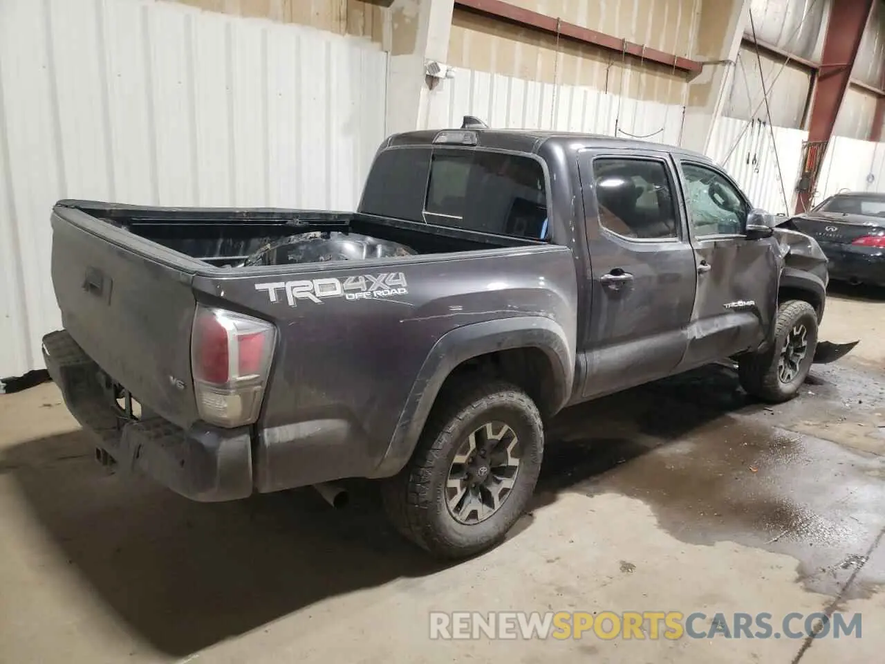 3 Photograph of a damaged car 5TFCZ5AN7LX231807 TOYOTA TACOMA 2020
