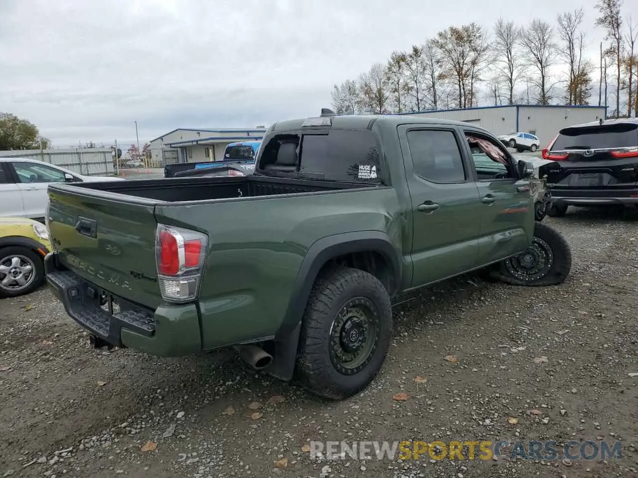 3 Photograph of a damaged car 5TFCZ5AN8LX241438 TOYOTA TACOMA 2020