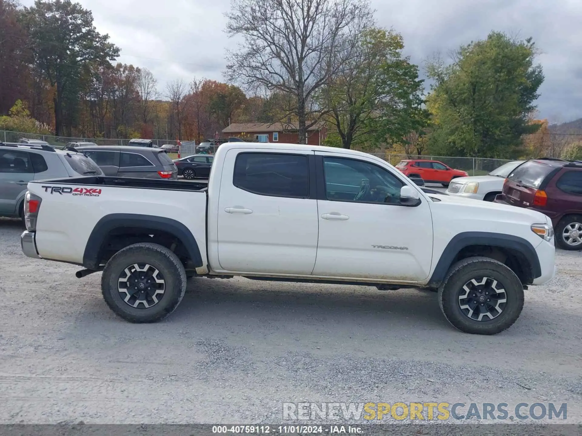13 Photograph of a damaged car 5TFCZ5AN8LX243416 TOYOTA TACOMA 2020