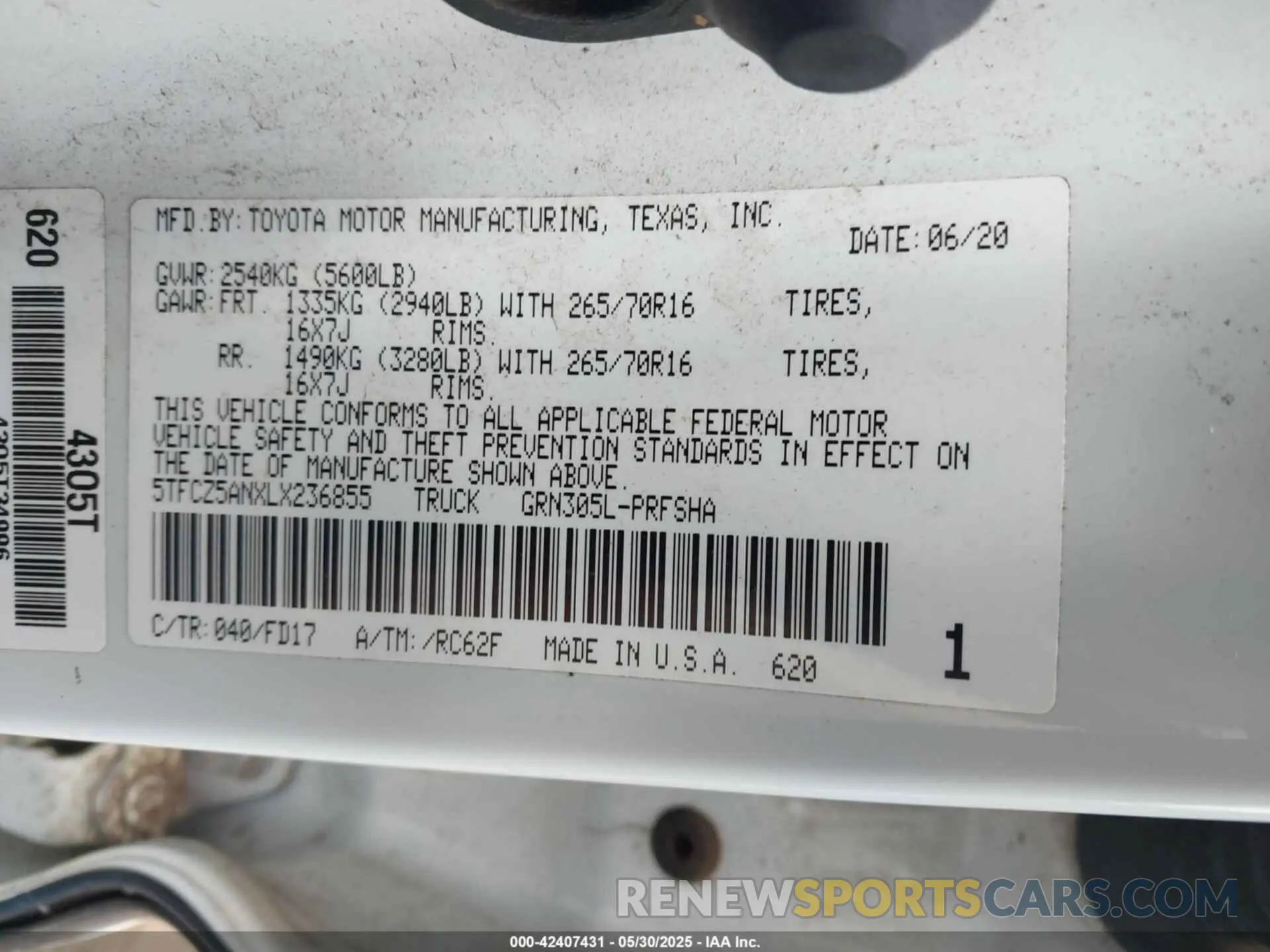 9 Photograph of a damaged car 5TFCZ5ANXLX236855 TOYOTA TACOMA 2020