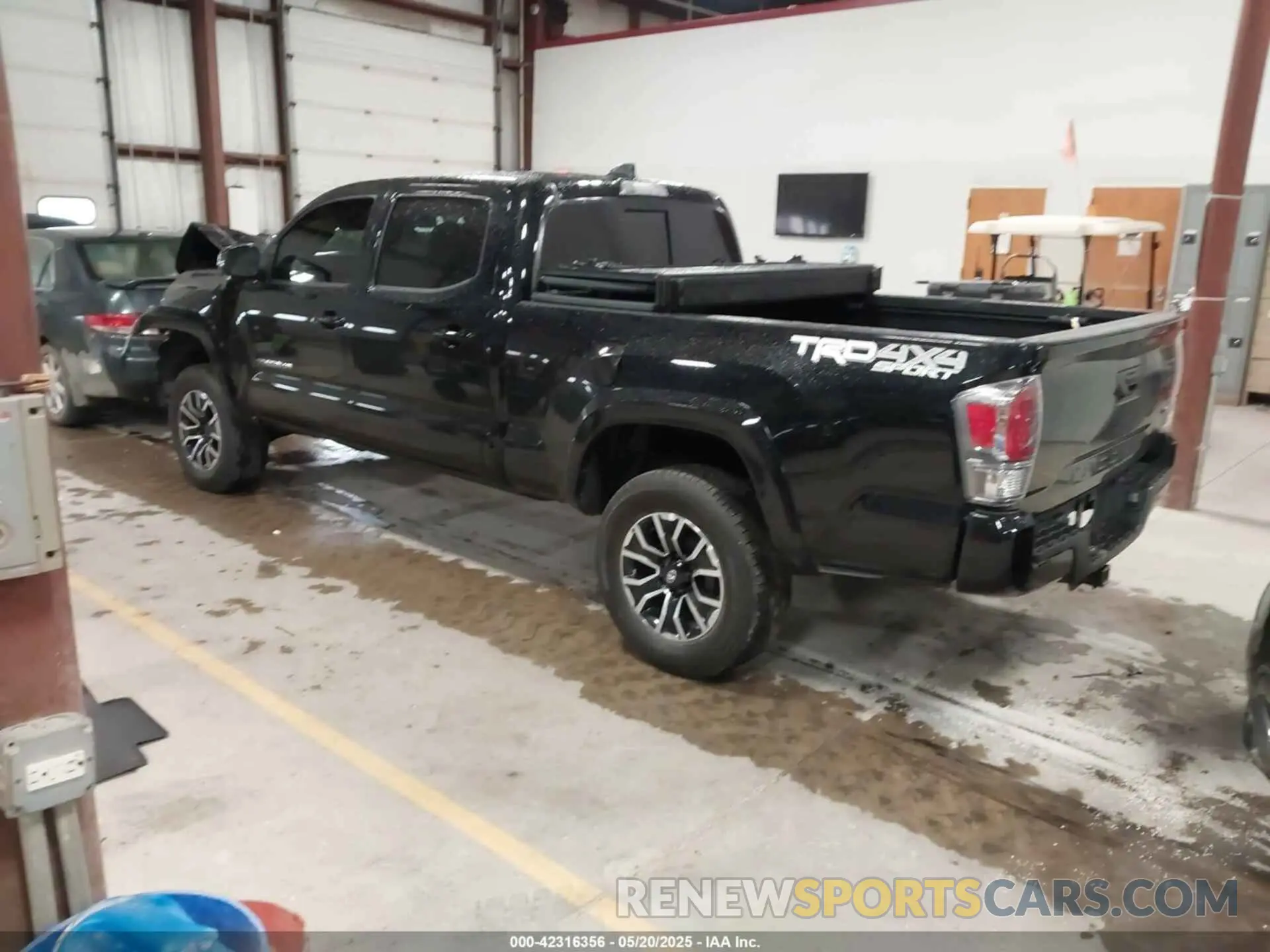 3 Photograph of a damaged car 5TFDZ5BN8LX052517 TOYOTA TACOMA 2020
