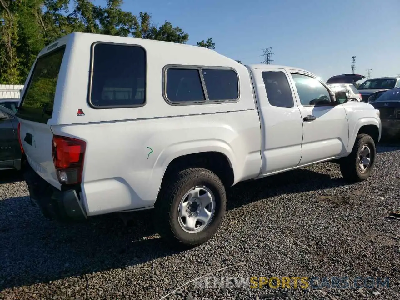 3 Photograph of a damaged car 5TFRX5GN0LX179797 TOYOTA TACOMA 2020