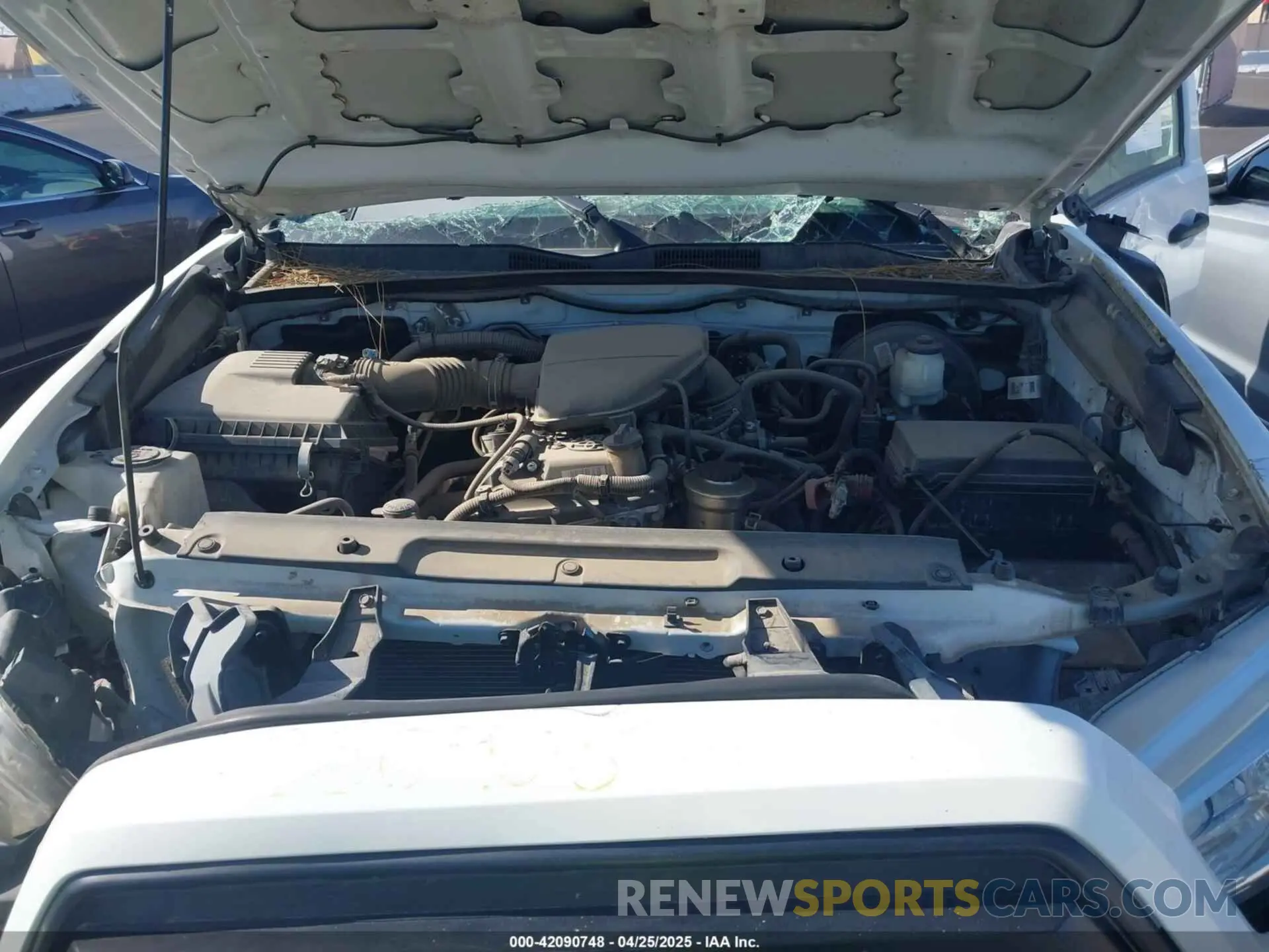 10 Photograph of a damaged car 5TFRX5GN1LX180442 TOYOTA TACOMA 2020