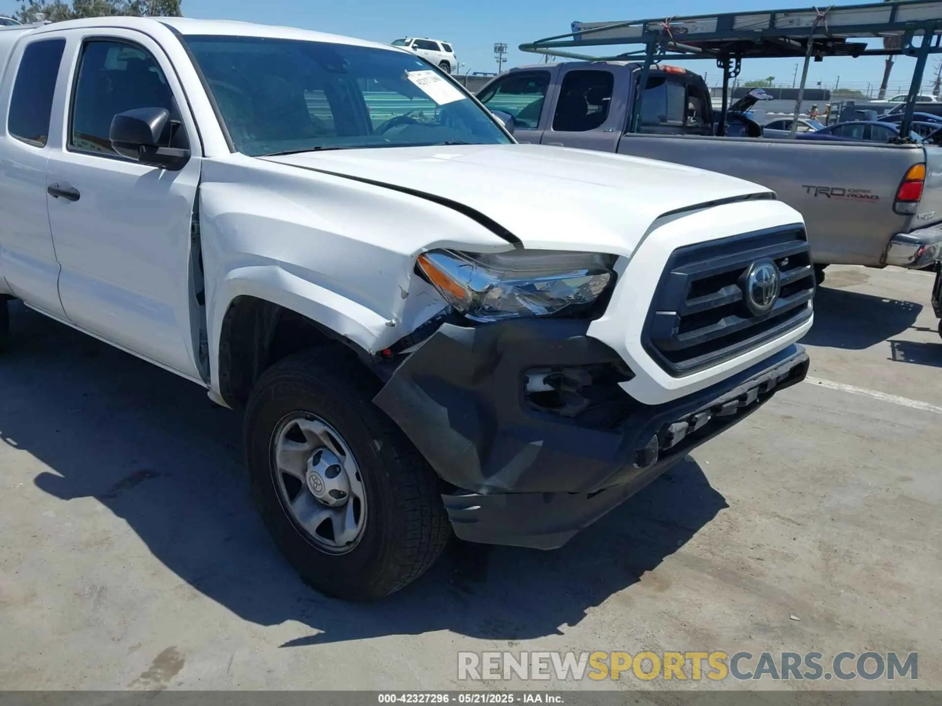 6 Photograph of a damaged car 5TFRX5GN2LX183270 TOYOTA TACOMA 2020