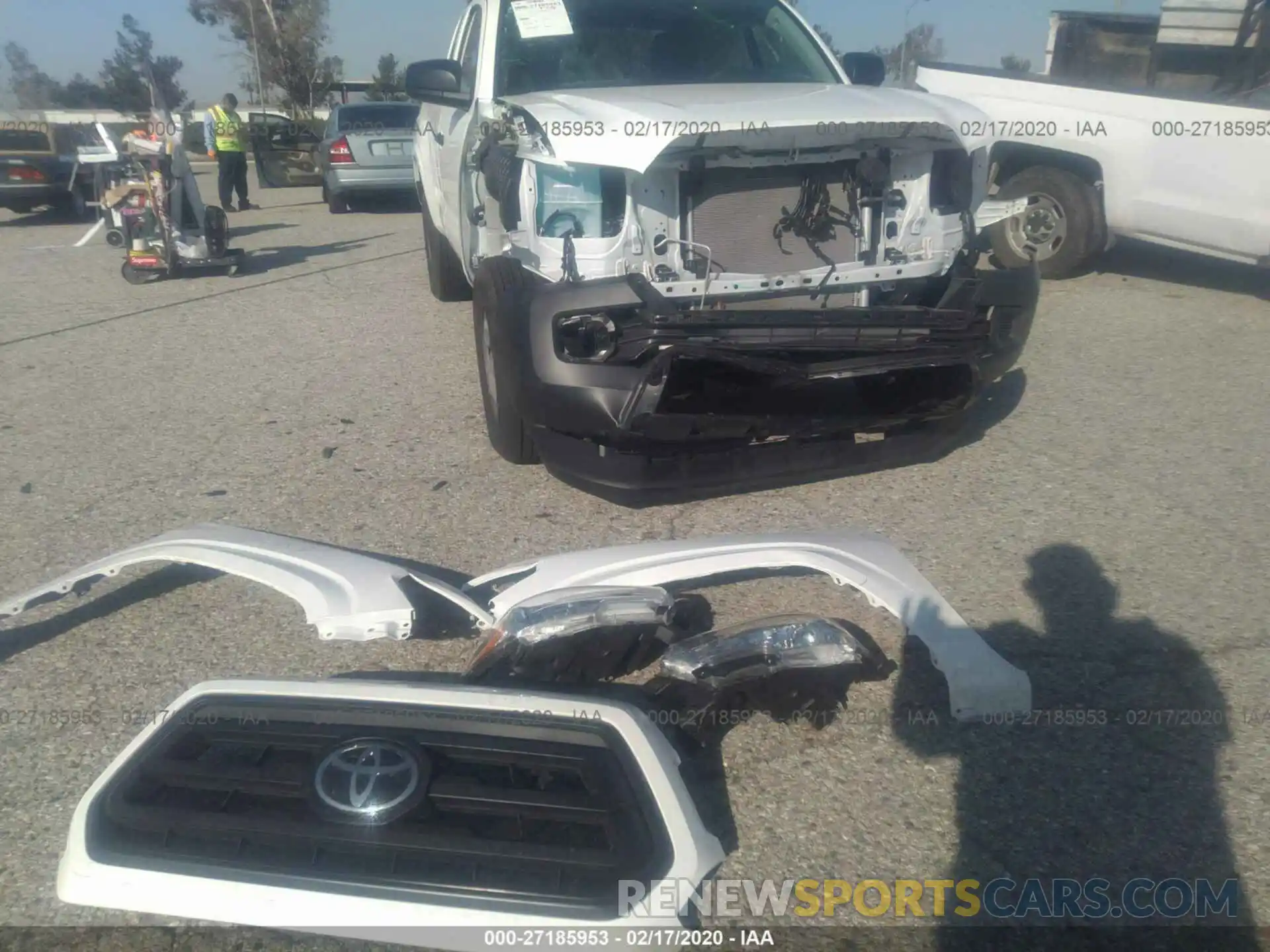 6 Photograph of a damaged car 5TFRX5GN3LX167806 TOYOTA TACOMA 2020