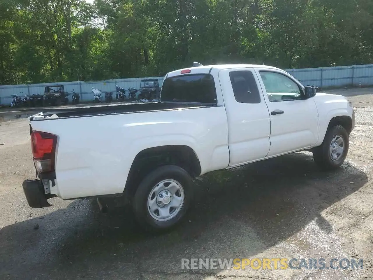 3 Photograph of a damaged car 5TFRX5GN3LX176814 TOYOTA TACOMA 2020