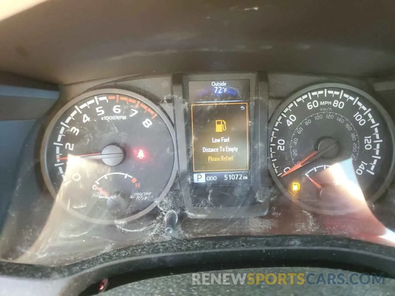9 Photograph of a damaged car 5TFRX5GN3LX176814 TOYOTA TACOMA 2020
