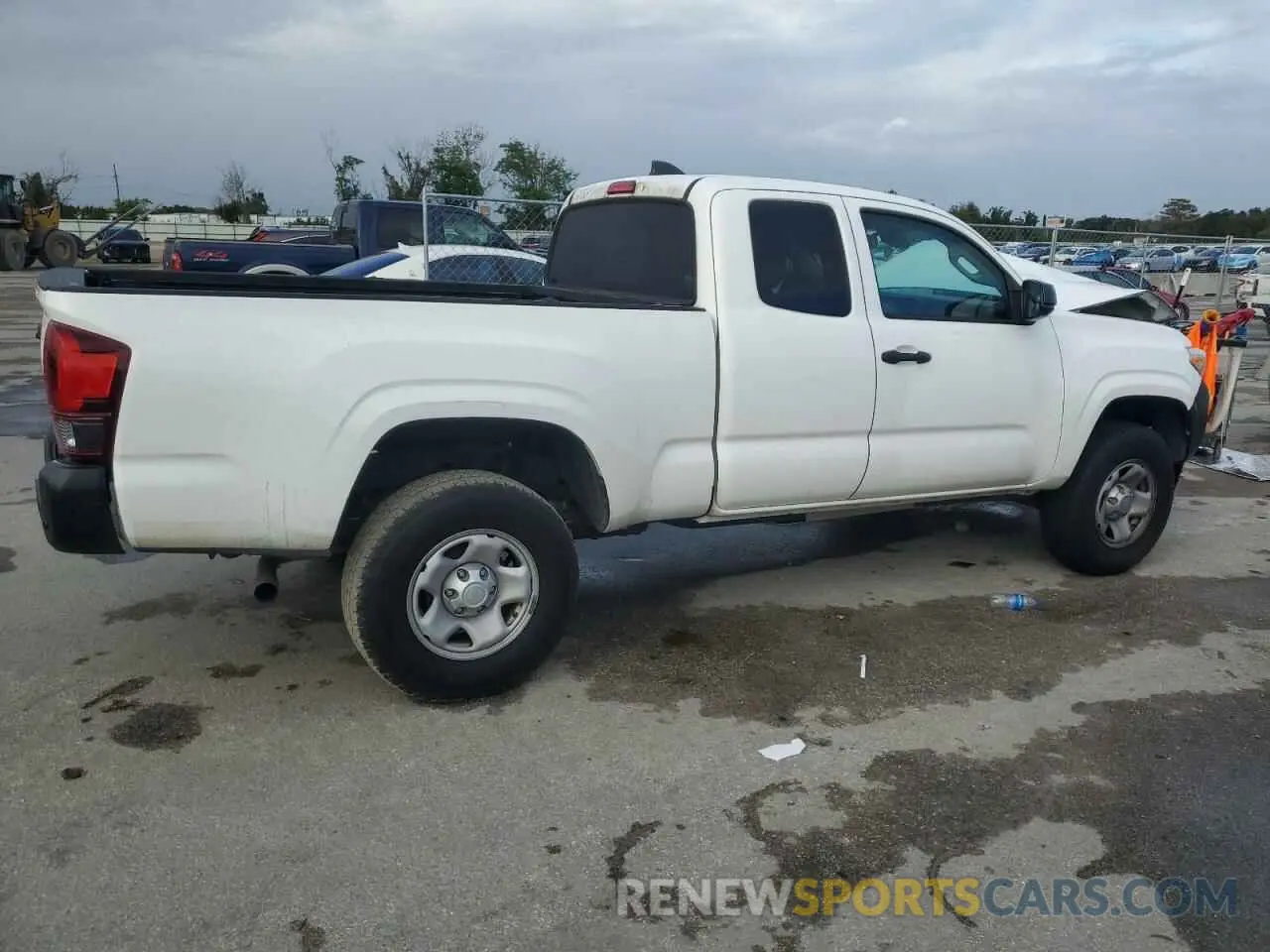 3 Photograph of a damaged car 5TFRX5GN4LX178247 TOYOTA TACOMA 2020