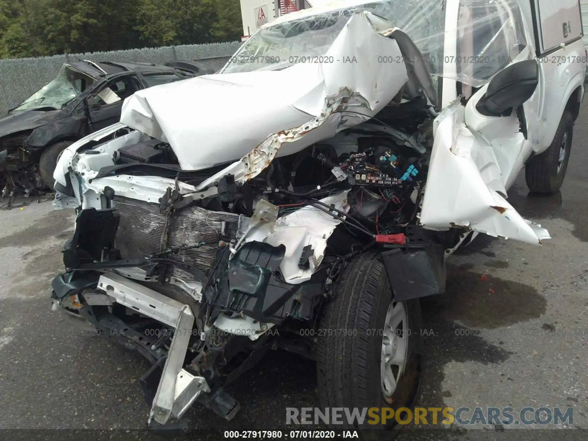 6 Photograph of a damaged car 5TFRX5GN5LX169511 TOYOTA TACOMA 2020