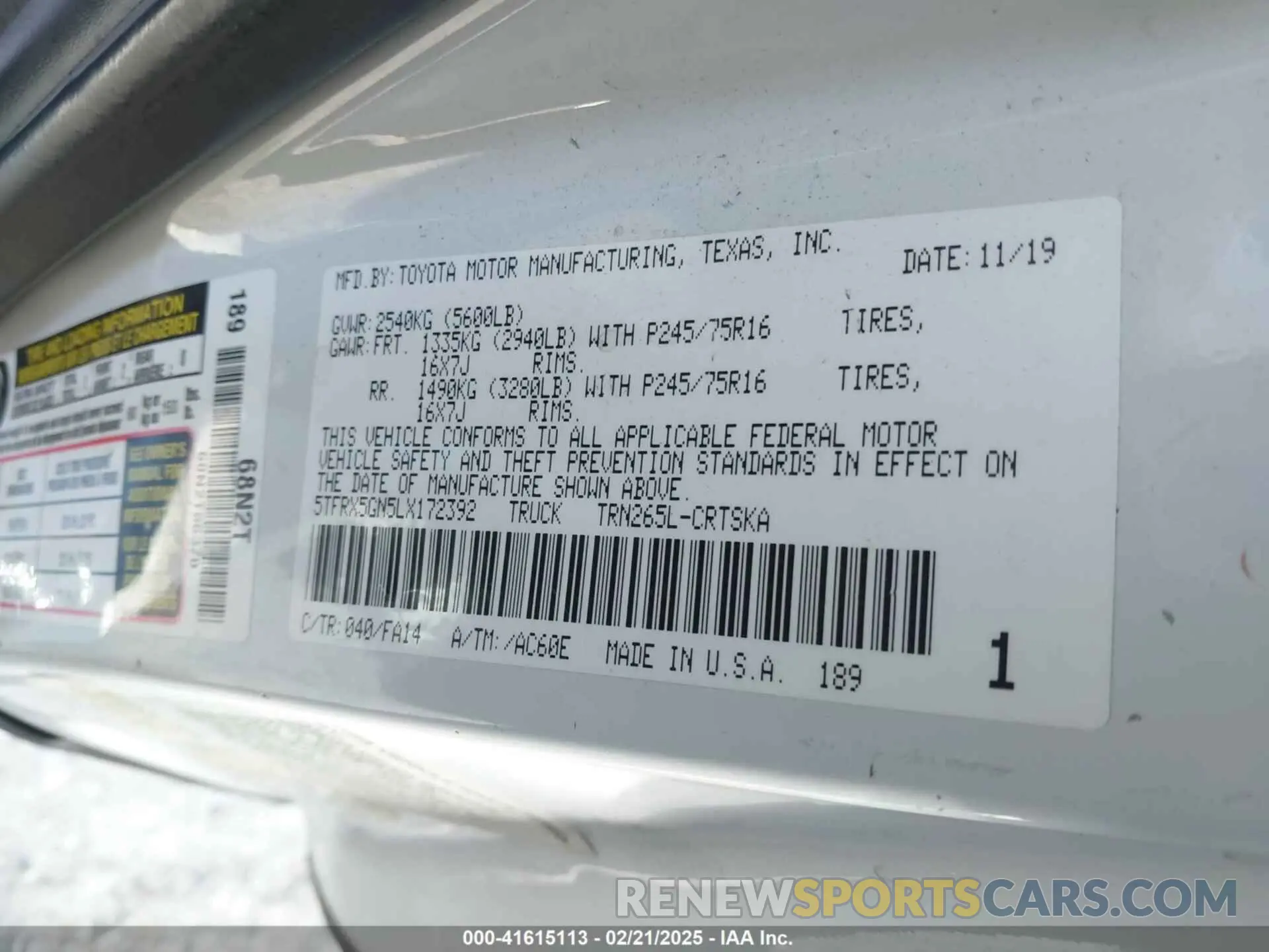 9 Photograph of a damaged car 5TFRX5GN5LX172392 TOYOTA TACOMA 2020