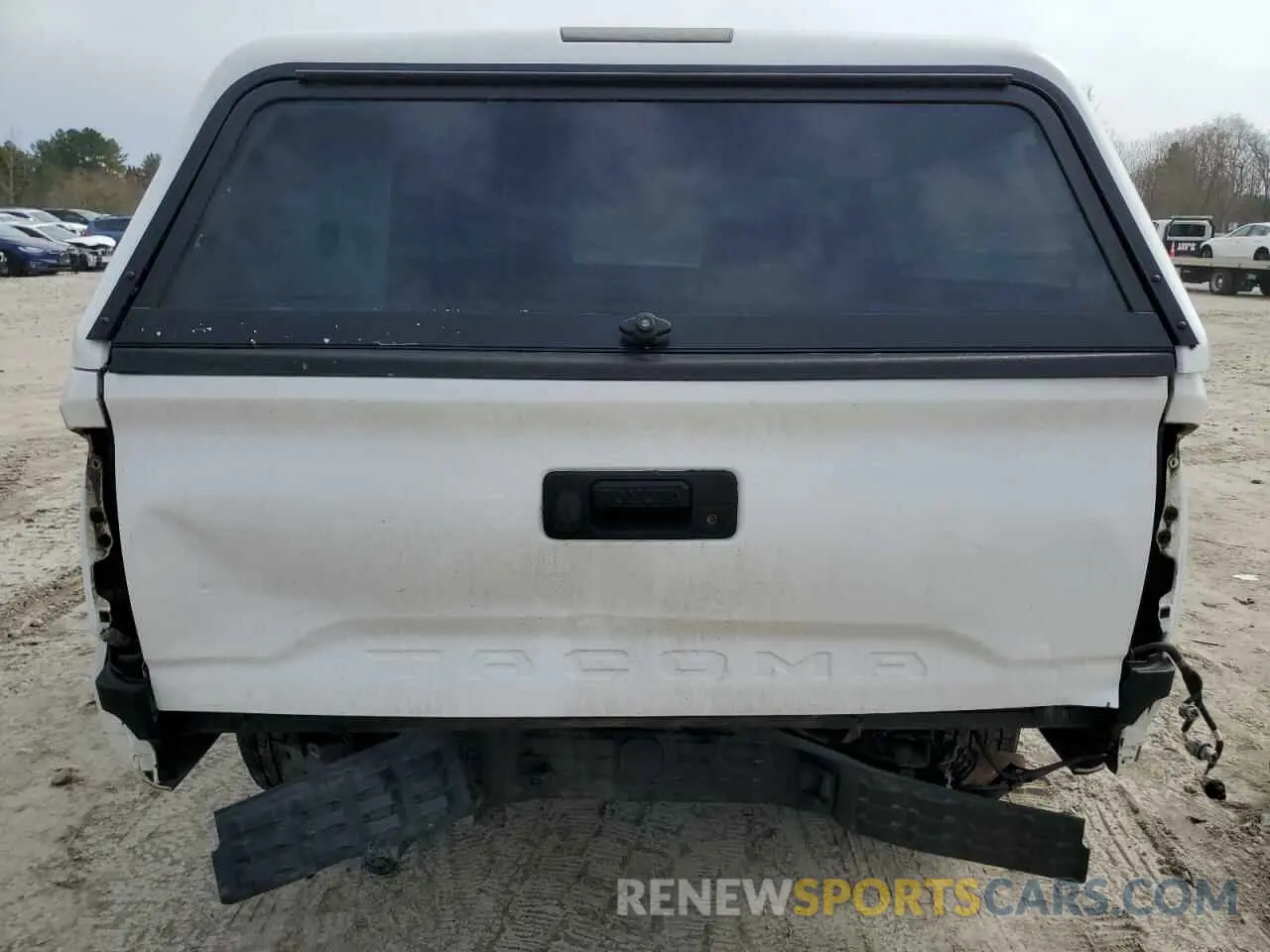 6 Photograph of a damaged car 5TFRX5GN6LX173549 TOYOTA TACOMA 2020