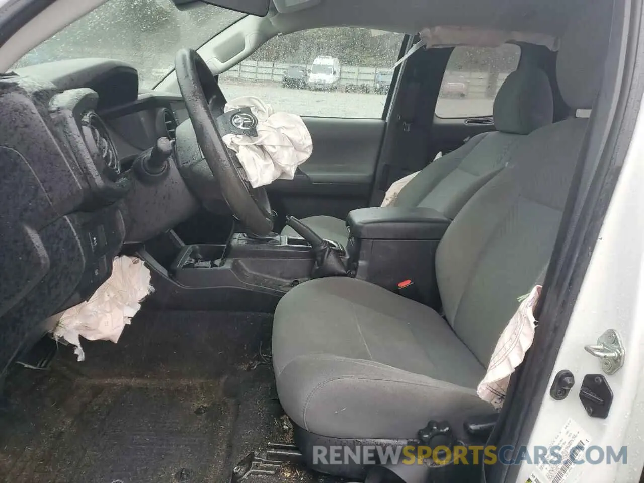 7 Photograph of a damaged car 5TFRX5GN7LX173706 TOYOTA TACOMA 2020