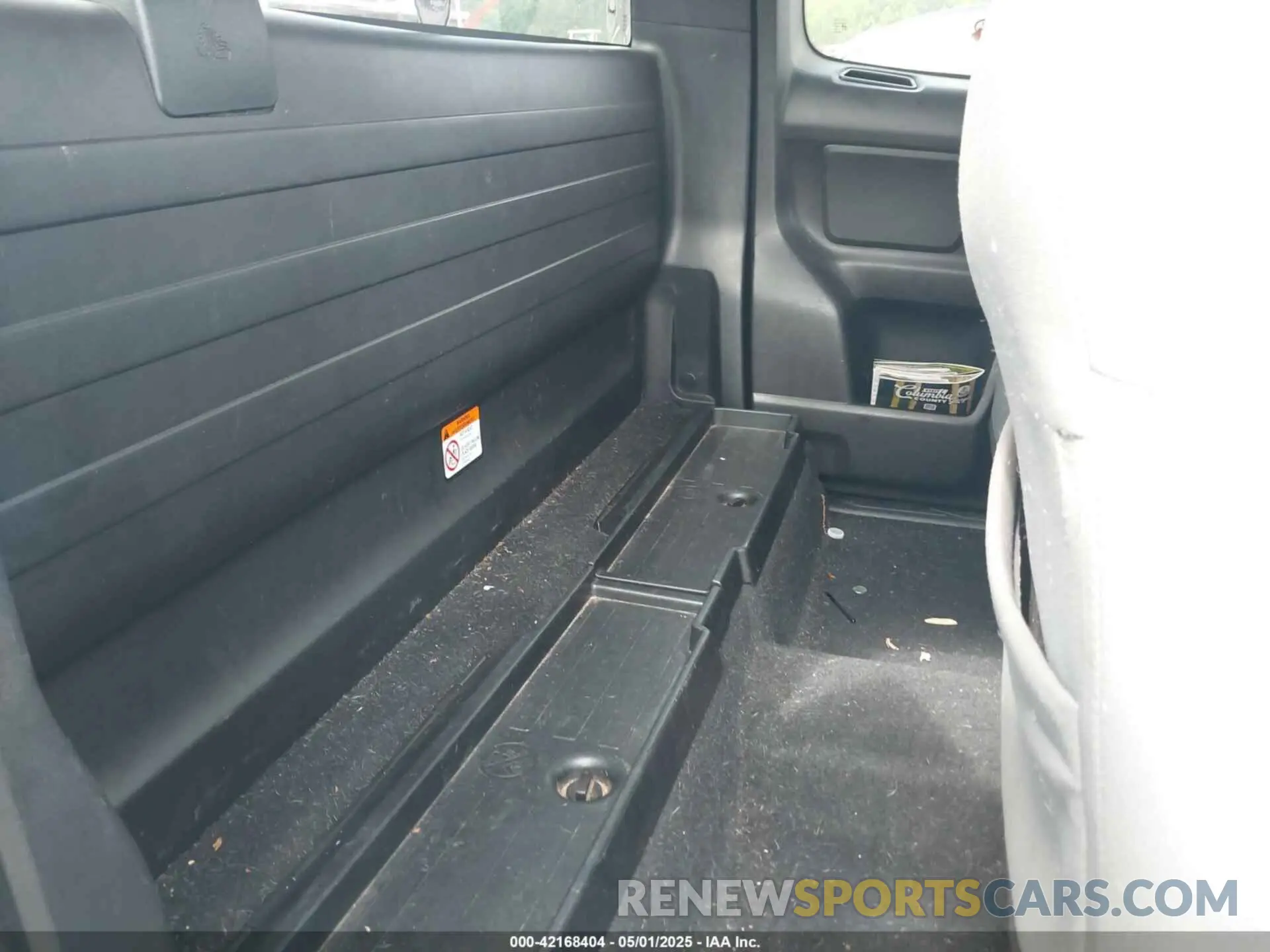 8 Photograph of a damaged car 5TFRX5GN8LX182205 TOYOTA TACOMA 2020
