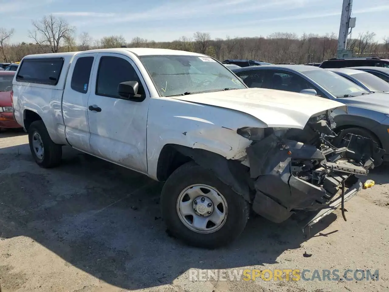 4 Photograph of a damaged car 5TFRX5GN9LX172895 TOYOTA TACOMA 2020