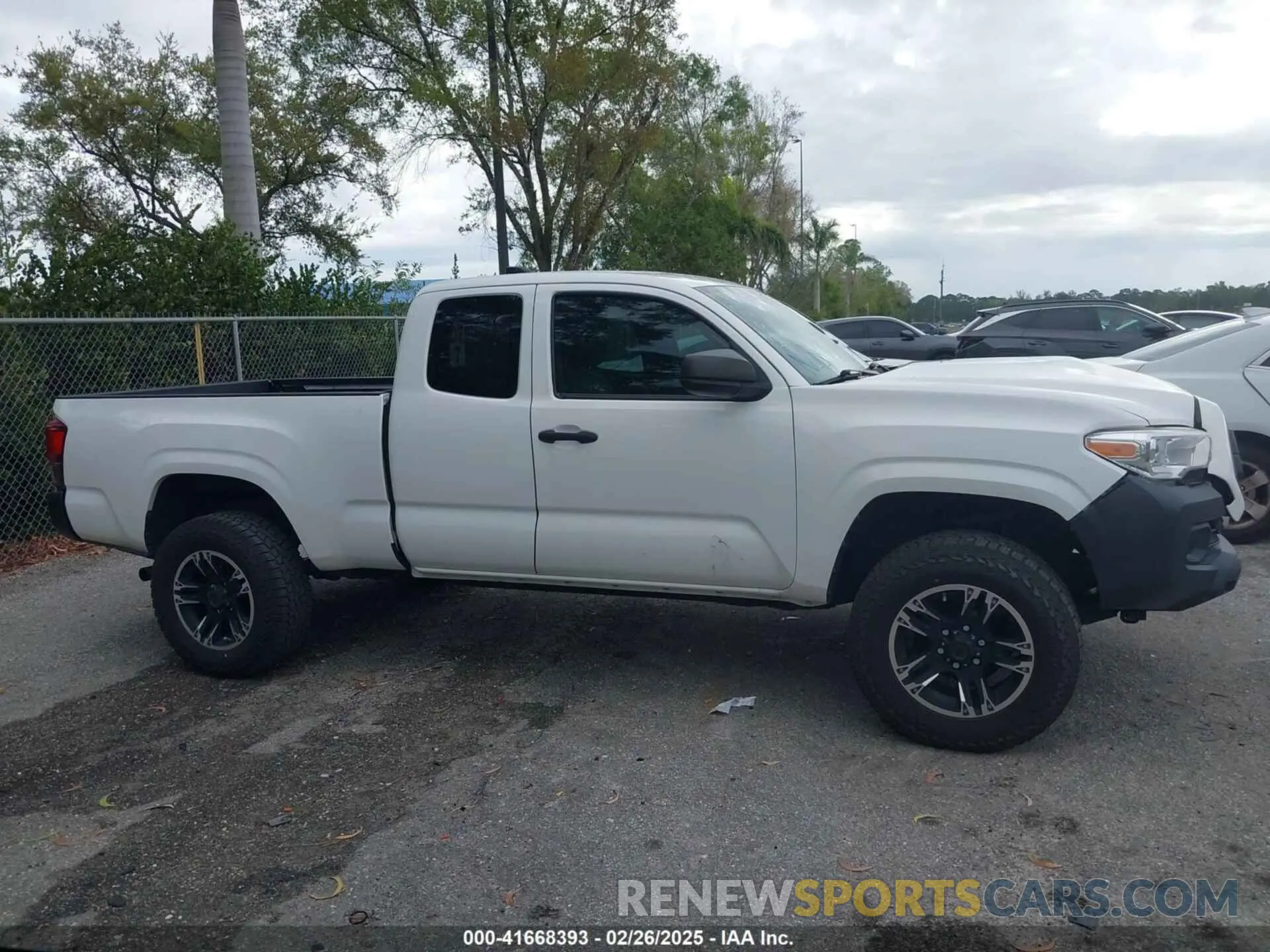 13 Photograph of a damaged car 5TFRX5GN9LX179393 TOYOTA TACOMA 2020