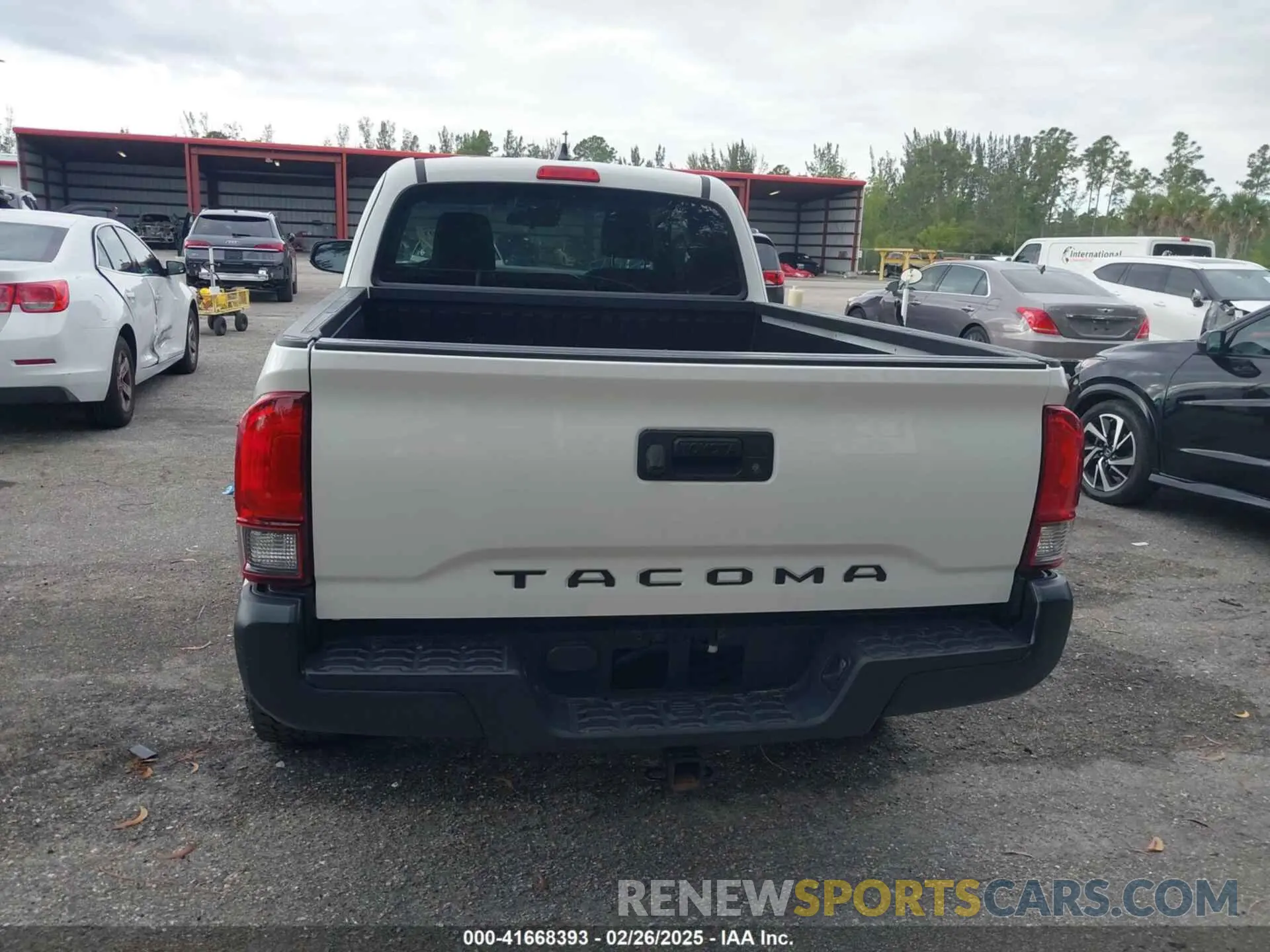16 Photograph of a damaged car 5TFRX5GN9LX179393 TOYOTA TACOMA 2020