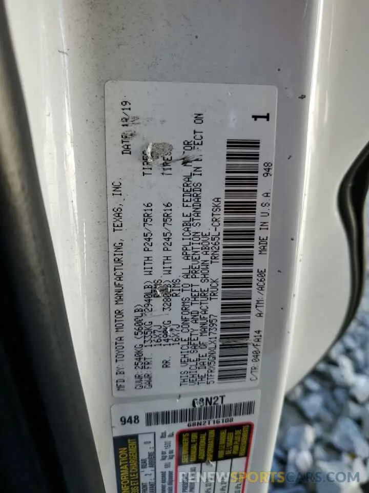 12 Photograph of a damaged car 5TFRX5GNXLX173957 TOYOTA TACOMA 2020