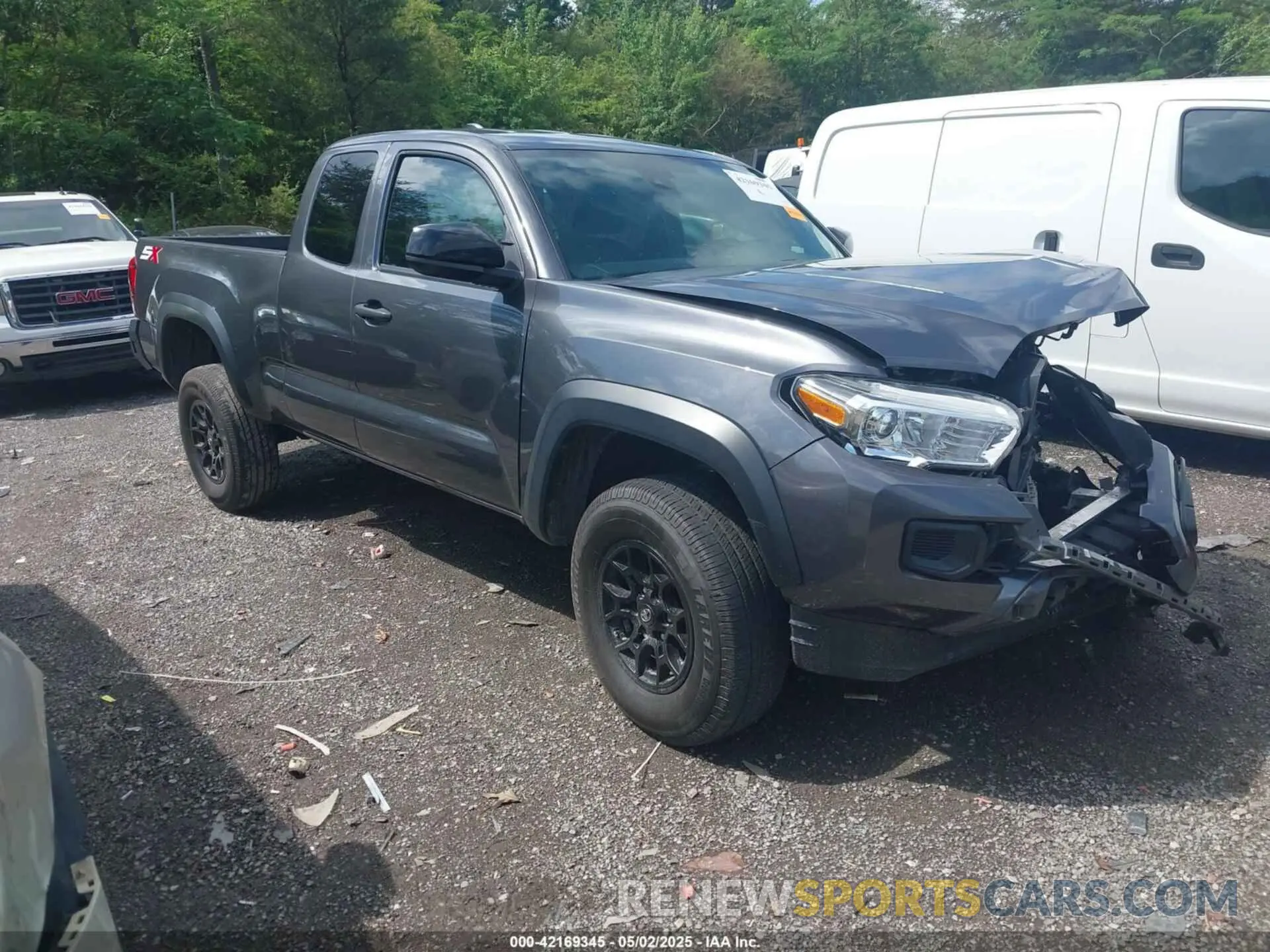 1 Photograph of a damaged car 5TFRZ5CN0LX088271 TOYOTA TACOMA 2020