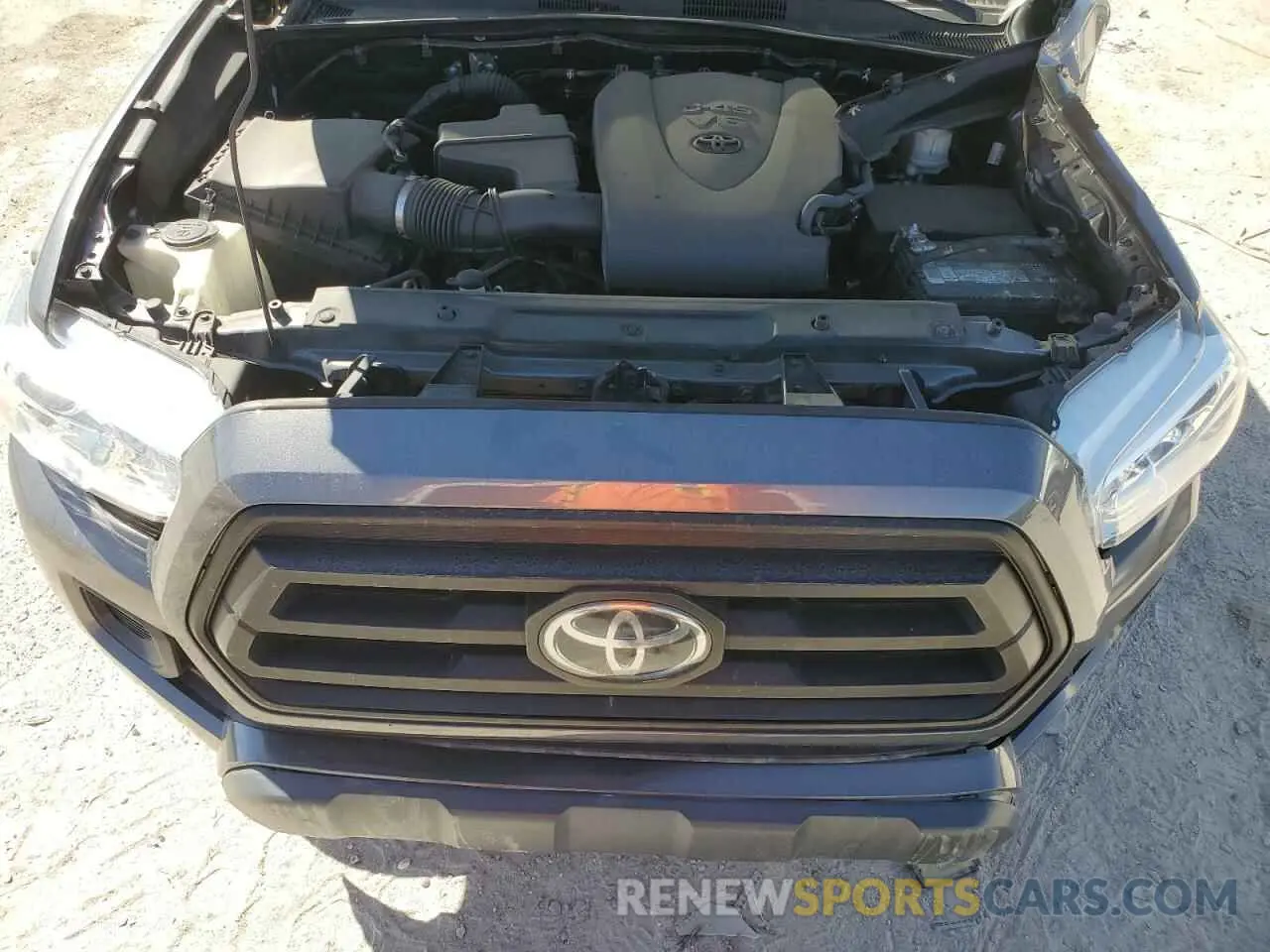 11 Photograph of a damaged car 5TFRZ5CN0LX092191 TOYOTA TACOMA 2020