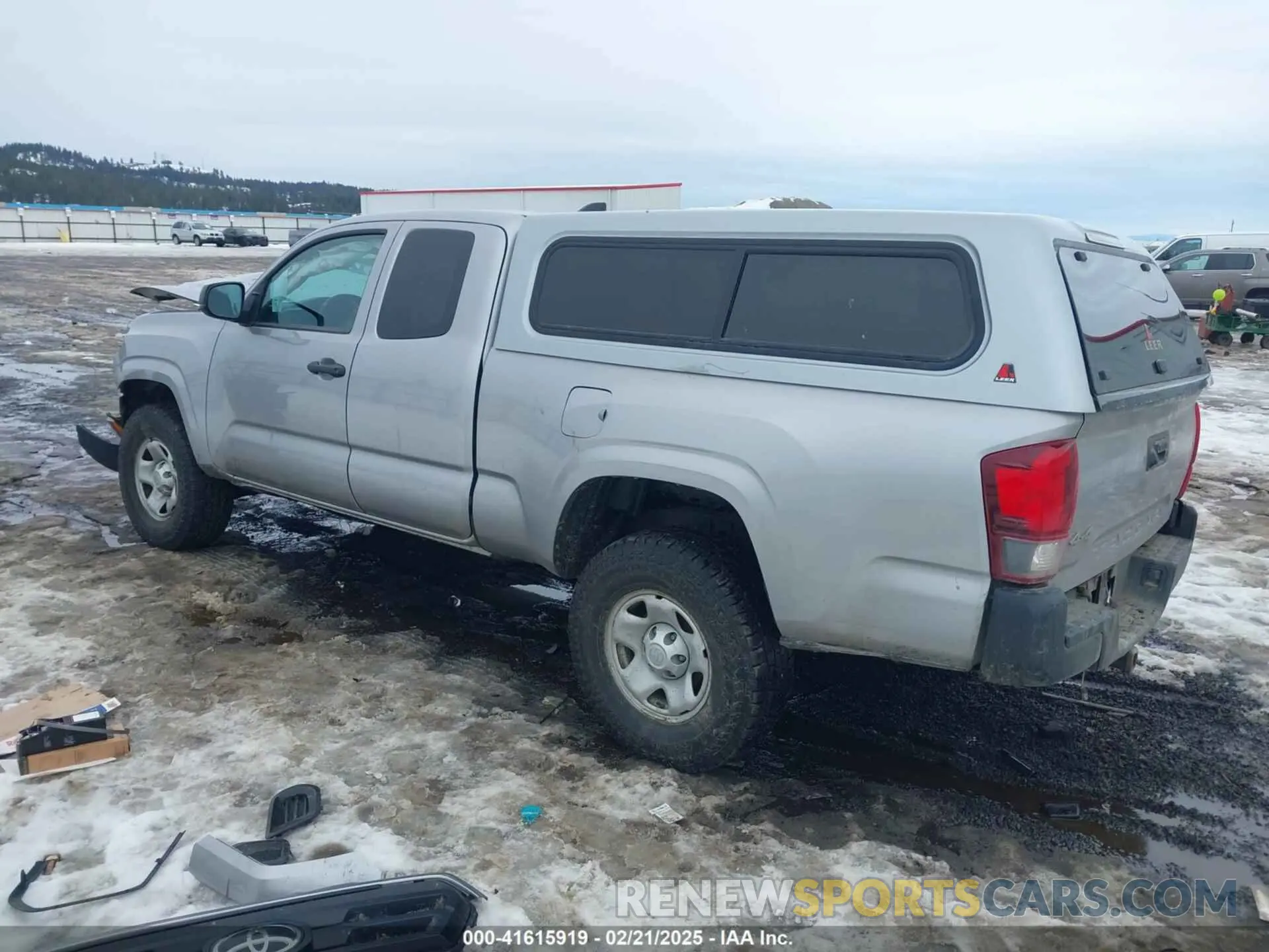 3 Photograph of a damaged car 5TFSX5EN0LX072852 TOYOTA TACOMA 2020