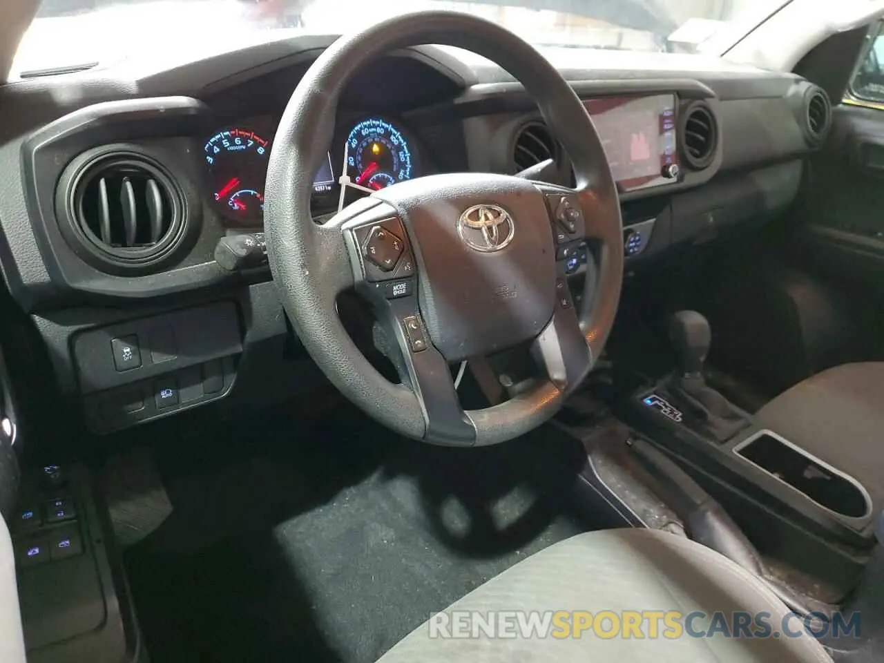 8 Photograph of a damaged car 5TFSX5EN3LX071209 TOYOTA TACOMA 2020