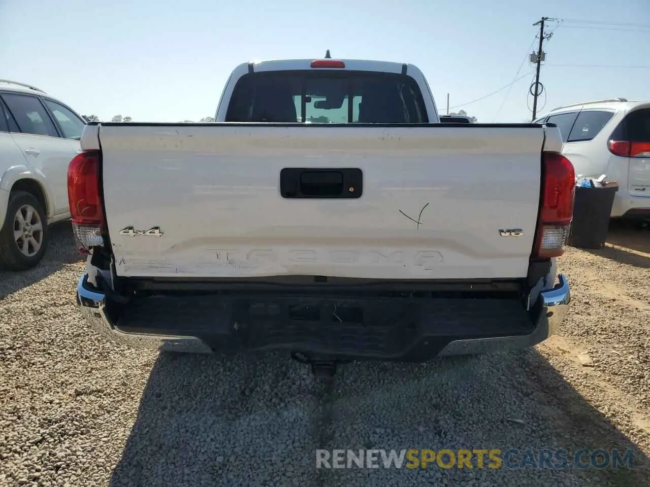 6 Photograph of a damaged car 5TFSZ5AN7LX231656 TOYOTA TACOMA 2020